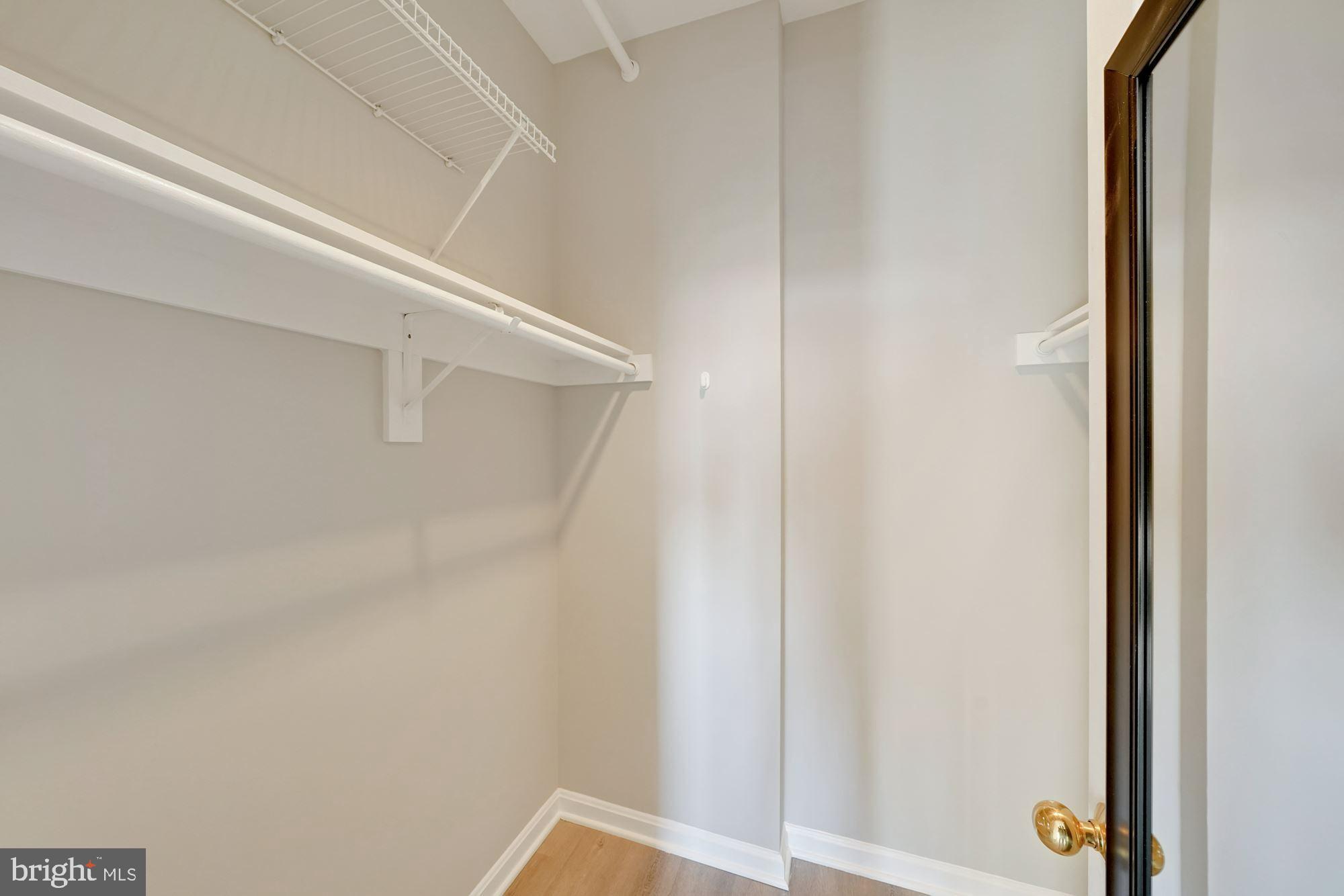 COURTHOUSE - Residential Lease