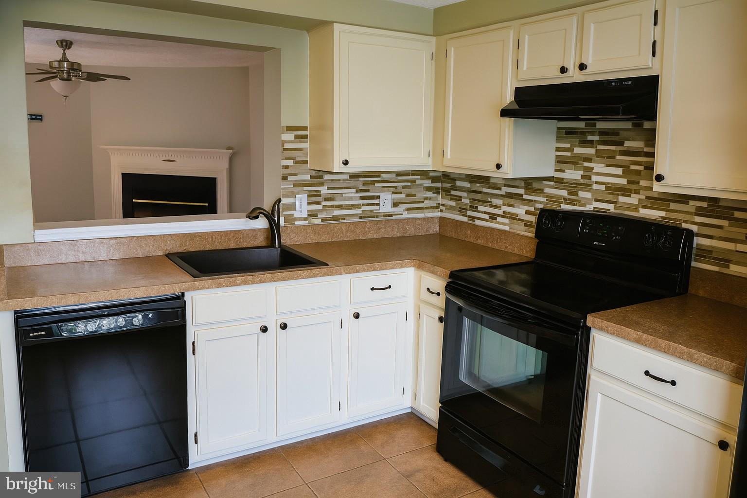 1311 ACORN RIDGE COURT