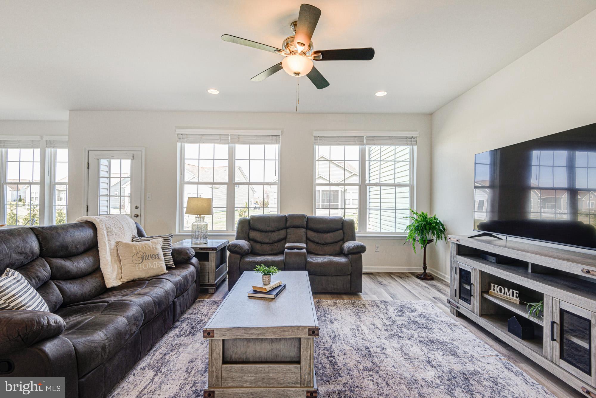 VILLAGE OF BAYBERRY - Residential