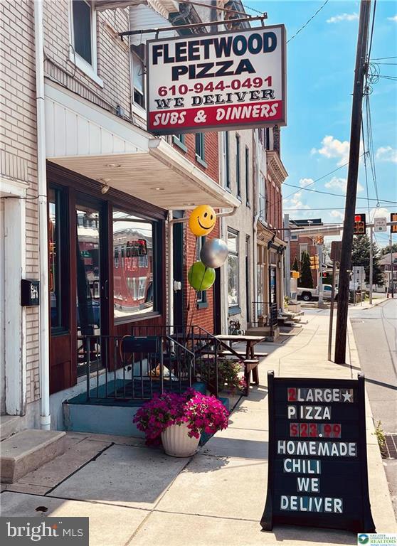 34 W MAIN STREET
