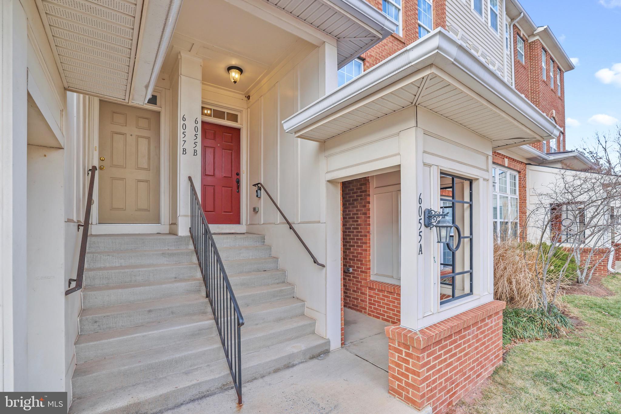 CENTREVILLE CROSSING - Residential