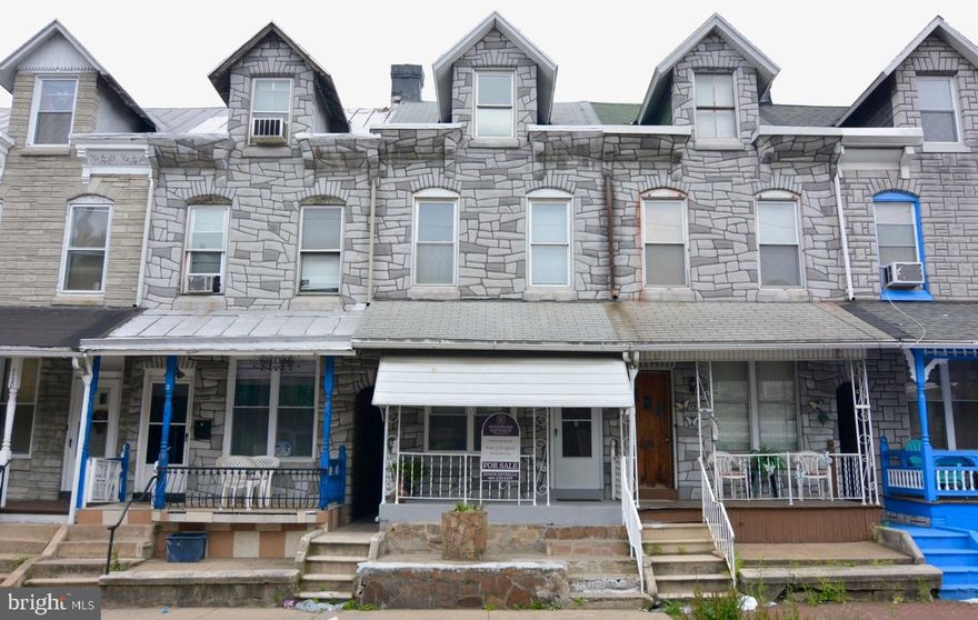 Welcome to this well-kept home. This home is ready to move into, freshly painted,with  an  excellent location.  It has economical gas heat.  parking spaces for up to 3 cars . schedule your private showing today.