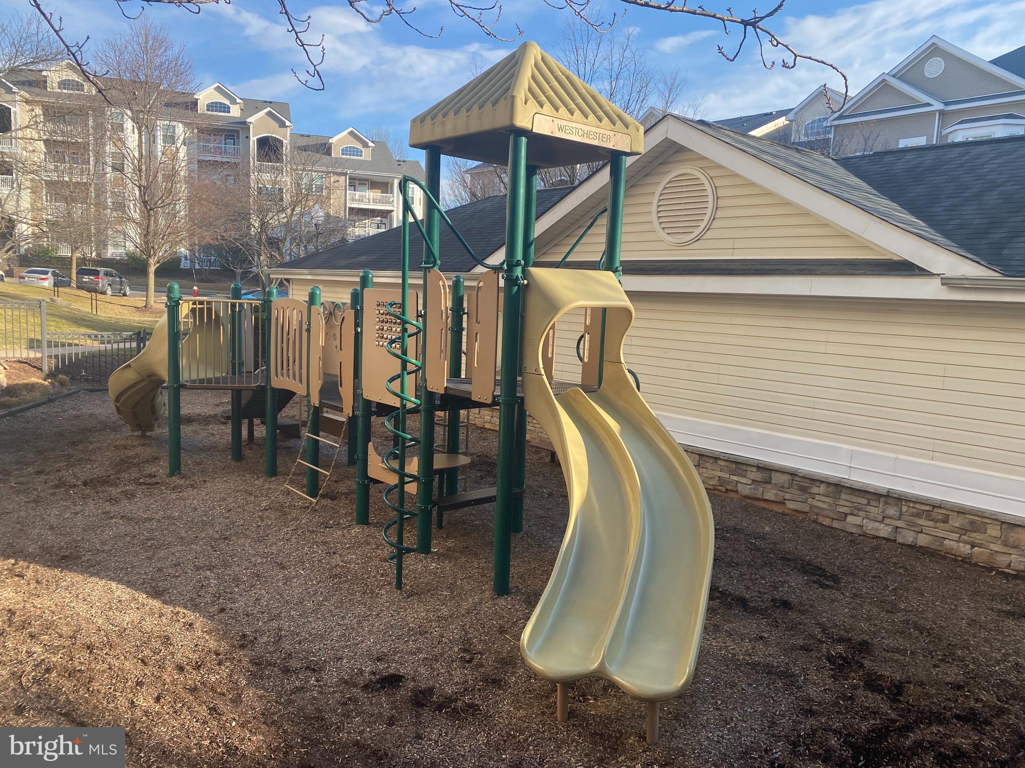 WESTCHESTER AT STRATFORD - Residential Lease