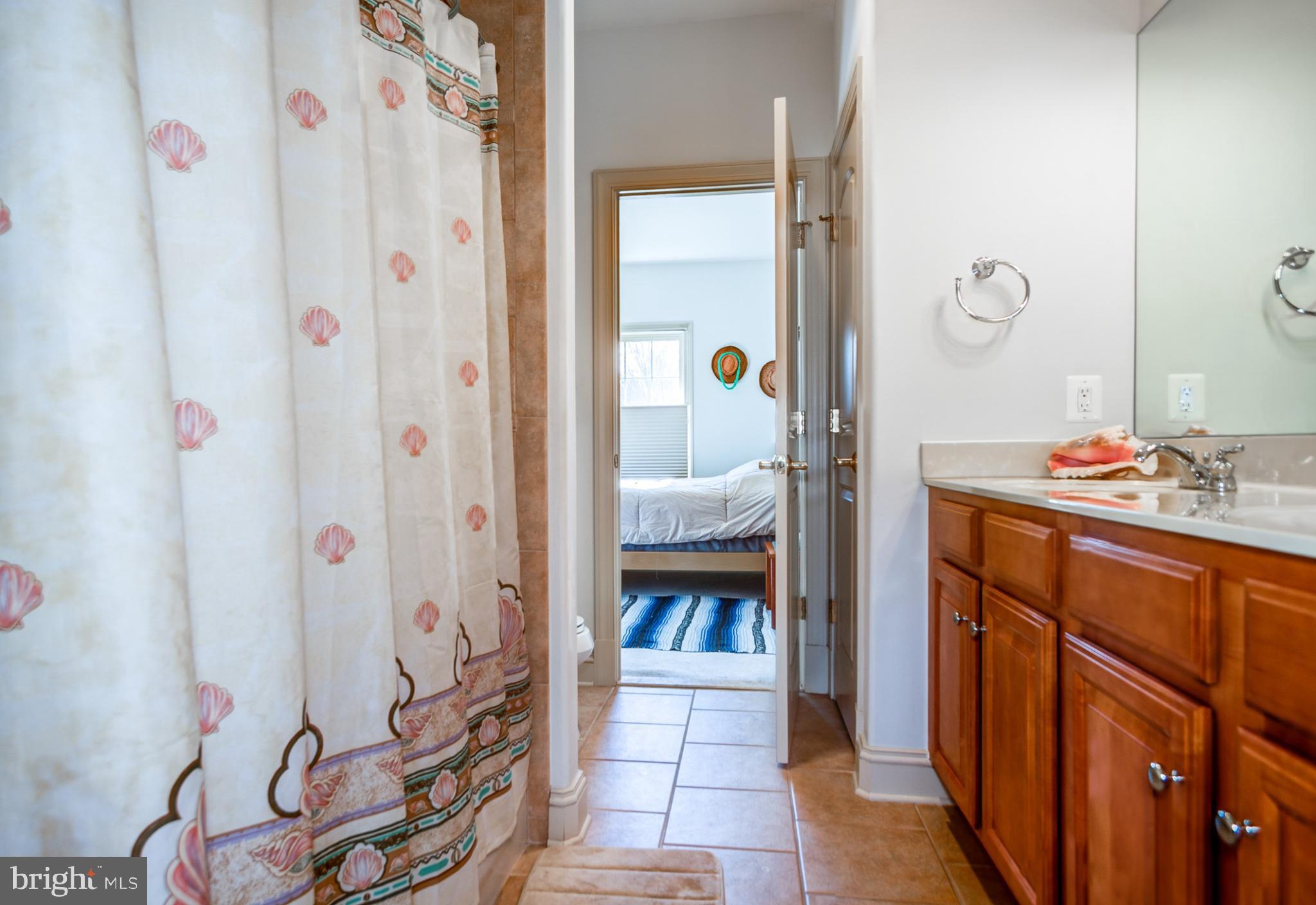 MONTICELLO OF MCLEAN - Residential