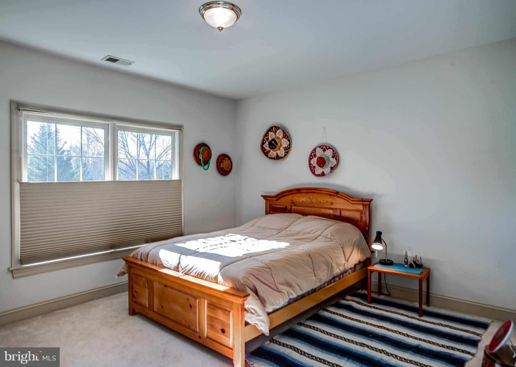 MONTICELLO OF MCLEAN - Residential