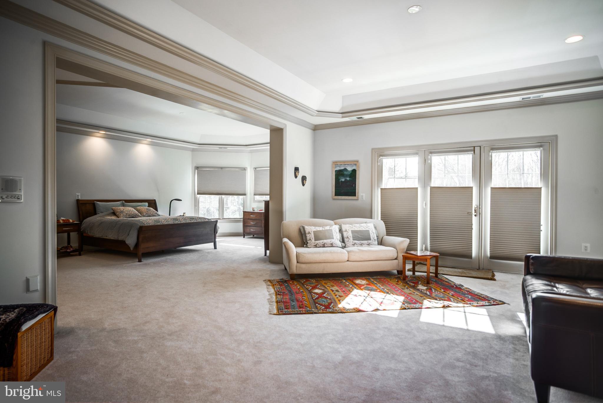 MONTICELLO OF MCLEAN - Residential