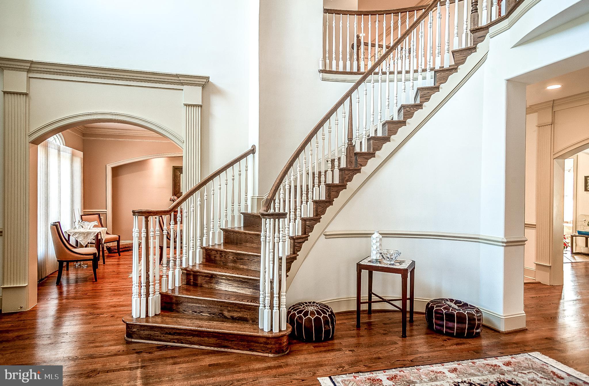 MONTICELLO OF MCLEAN - Residential