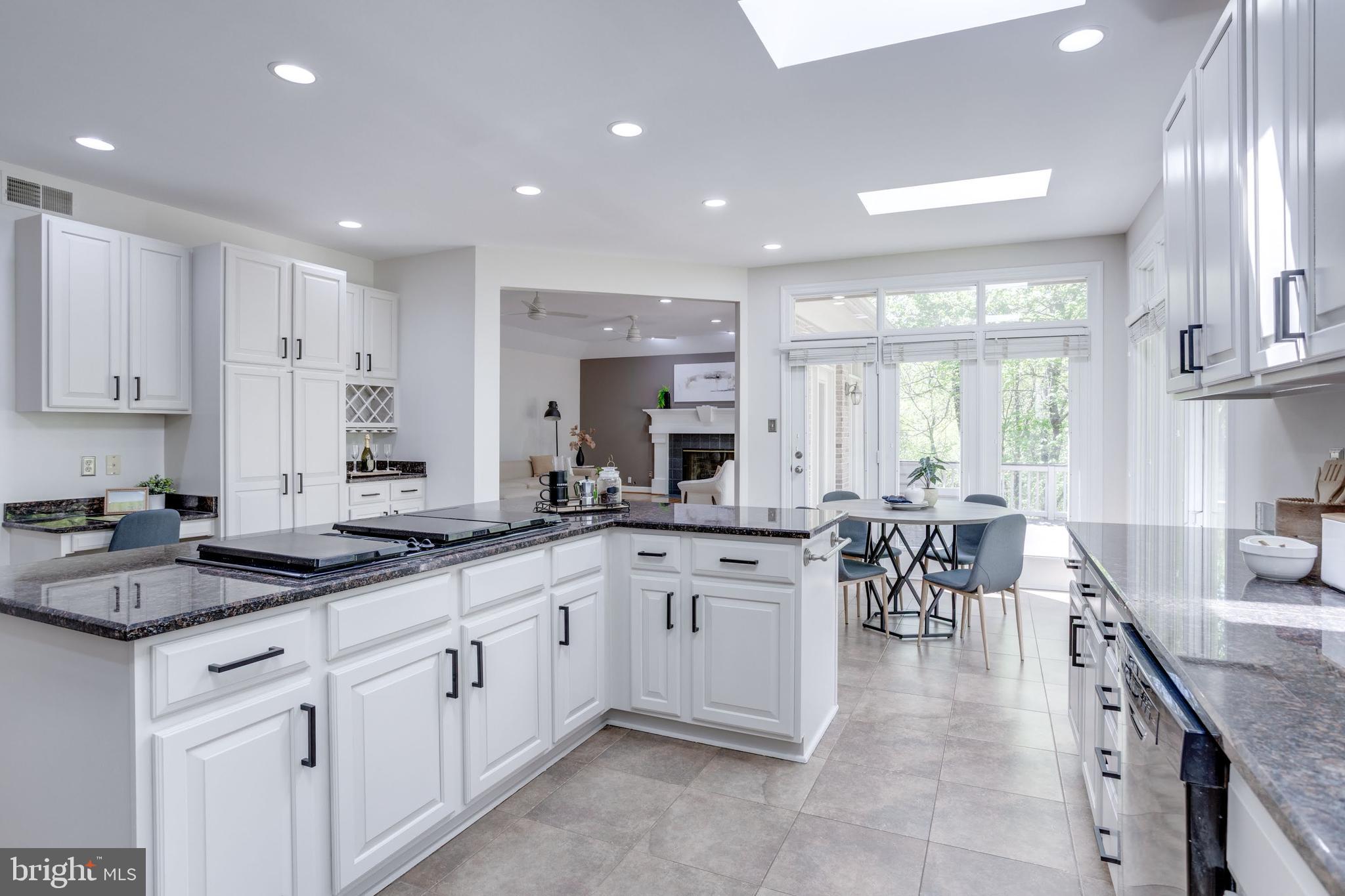 12016 CREEKBEND DRIVE