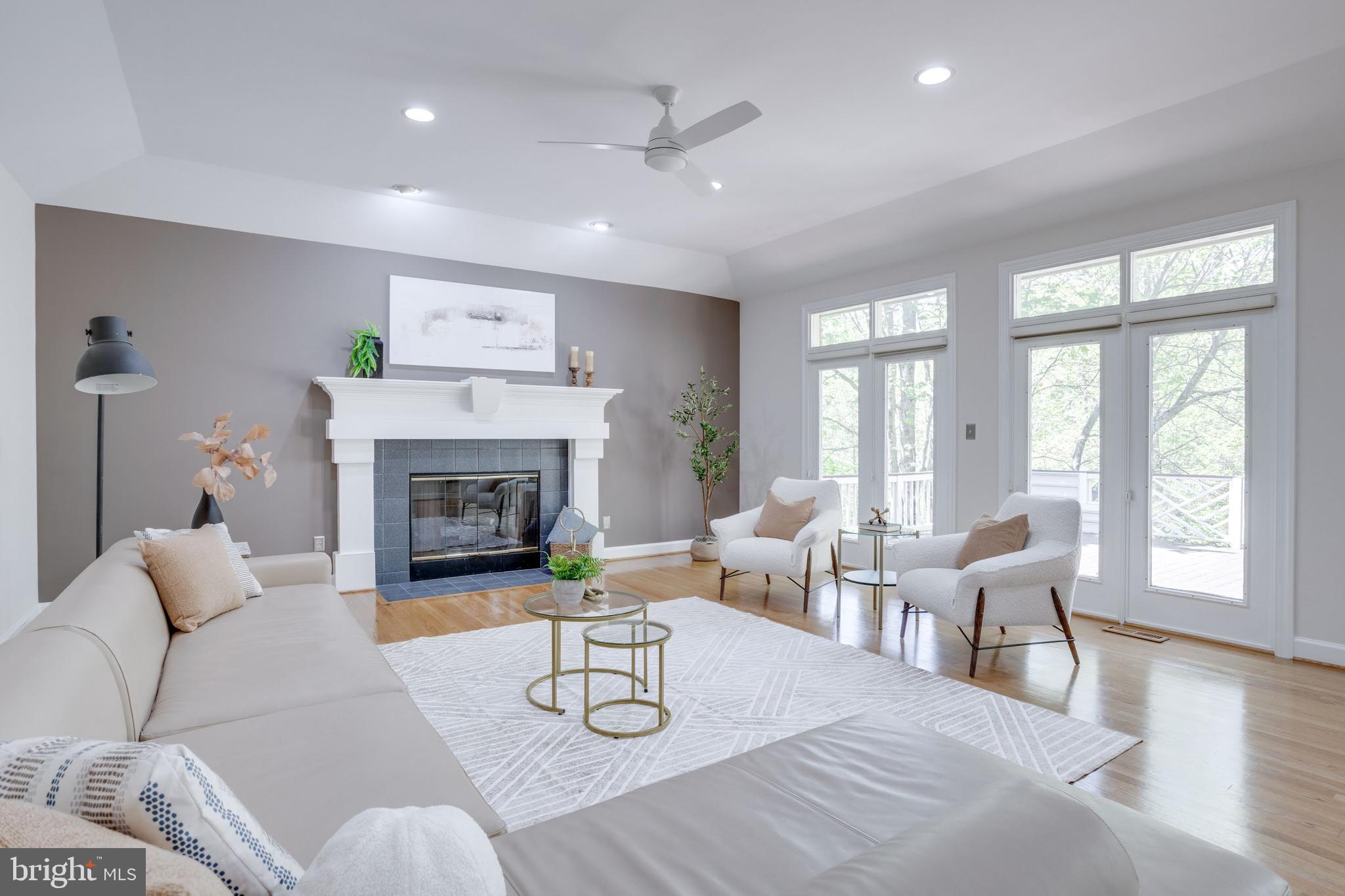 12016 CREEKBEND DRIVE