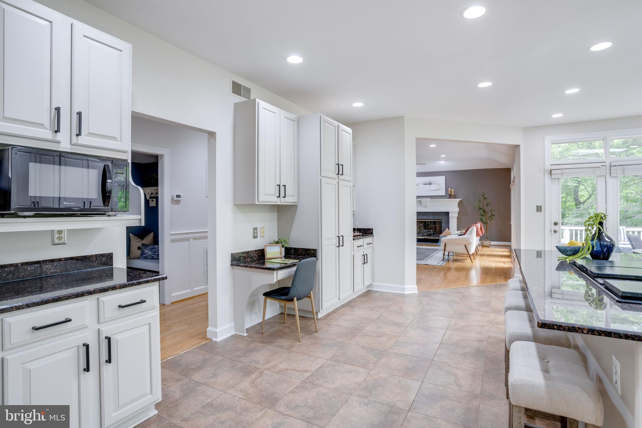 12016 CREEKBEND DRIVE
