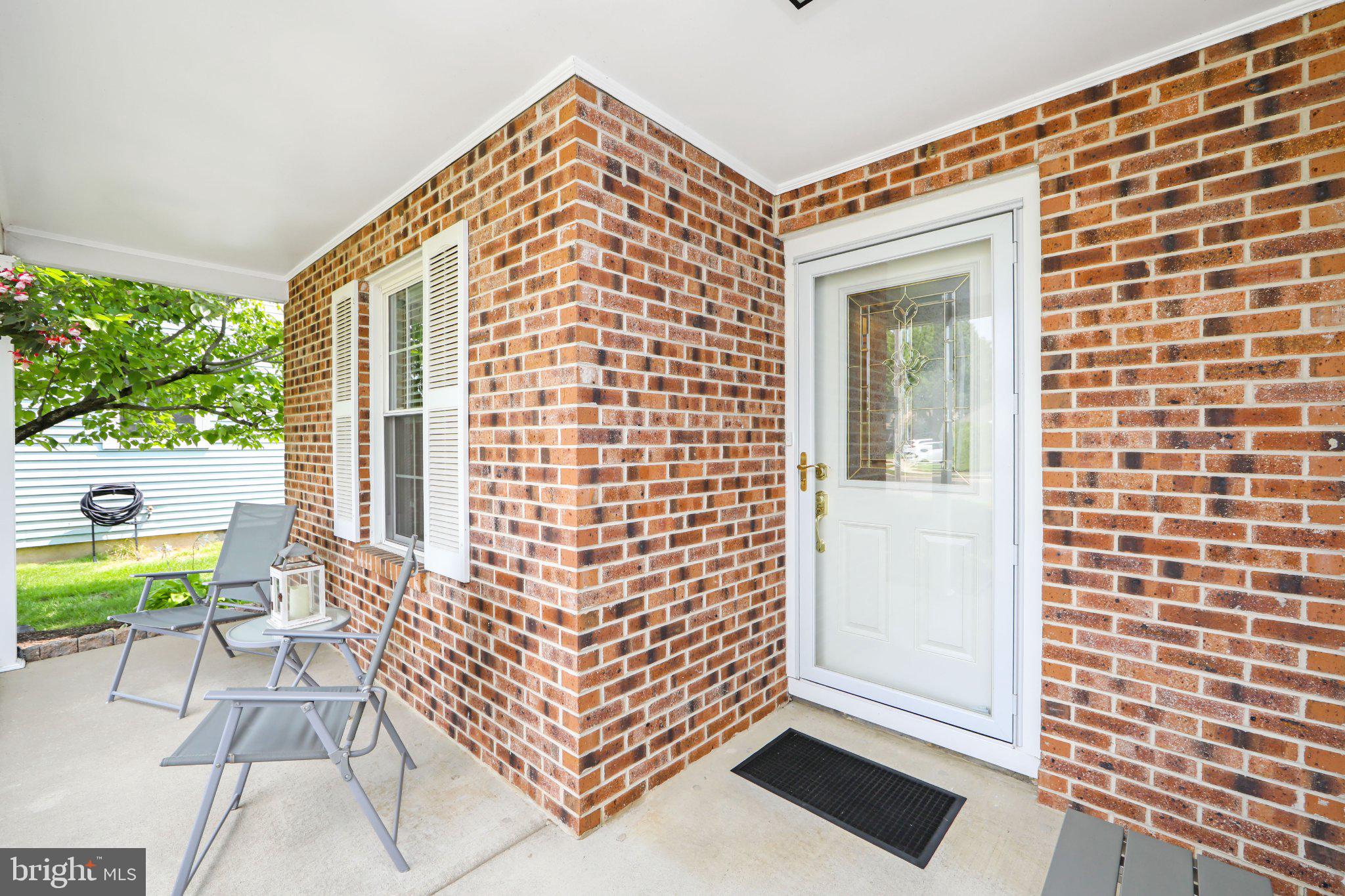 34 FAIRFAX DRIVE