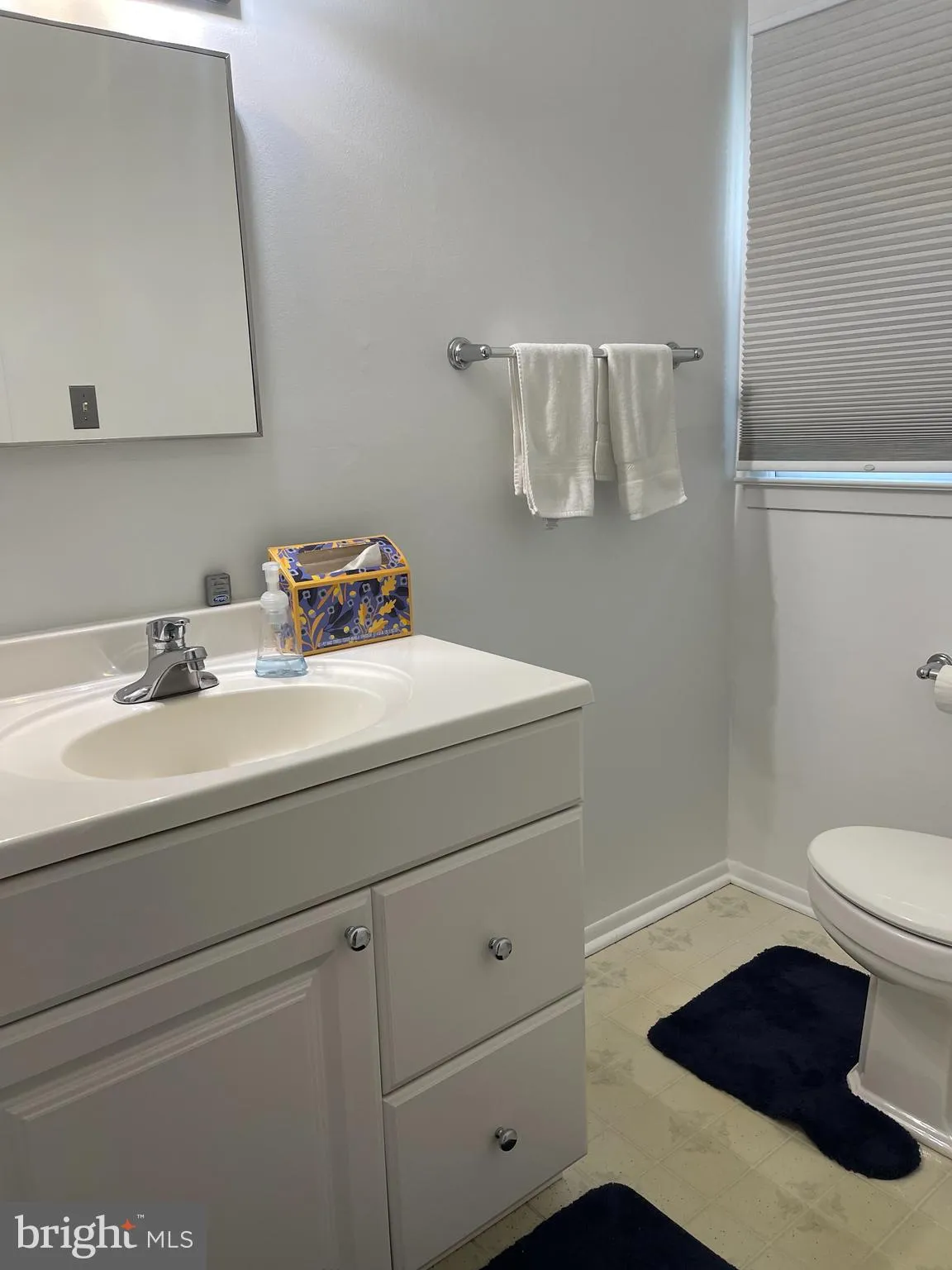 Hightstown, New Jersey 08520, United States, 4 Bedrooms Bedrooms, ,2 BathroomsBathrooms,Residential,Pending,103950