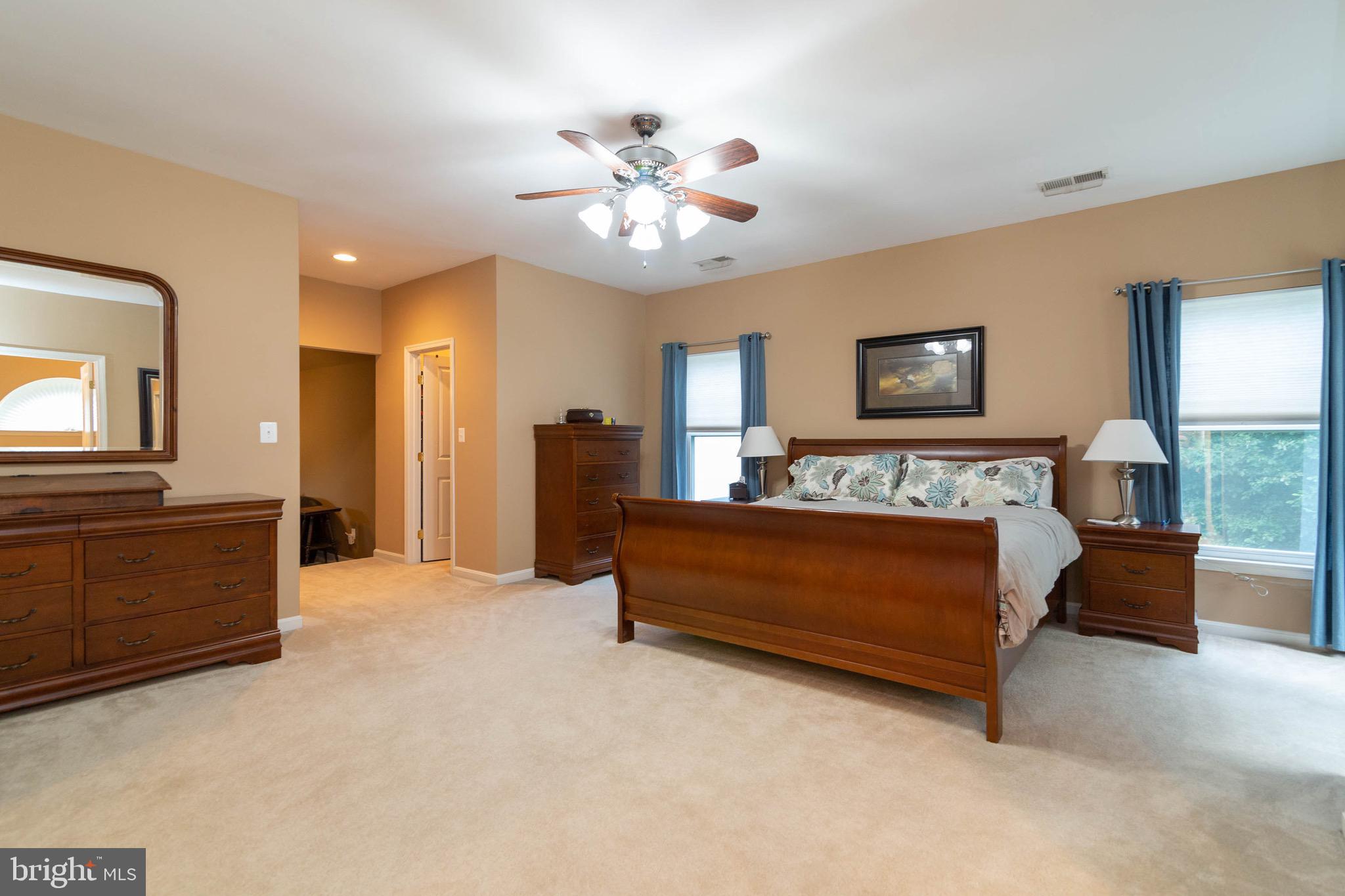 VICTORY LAKES - Residential