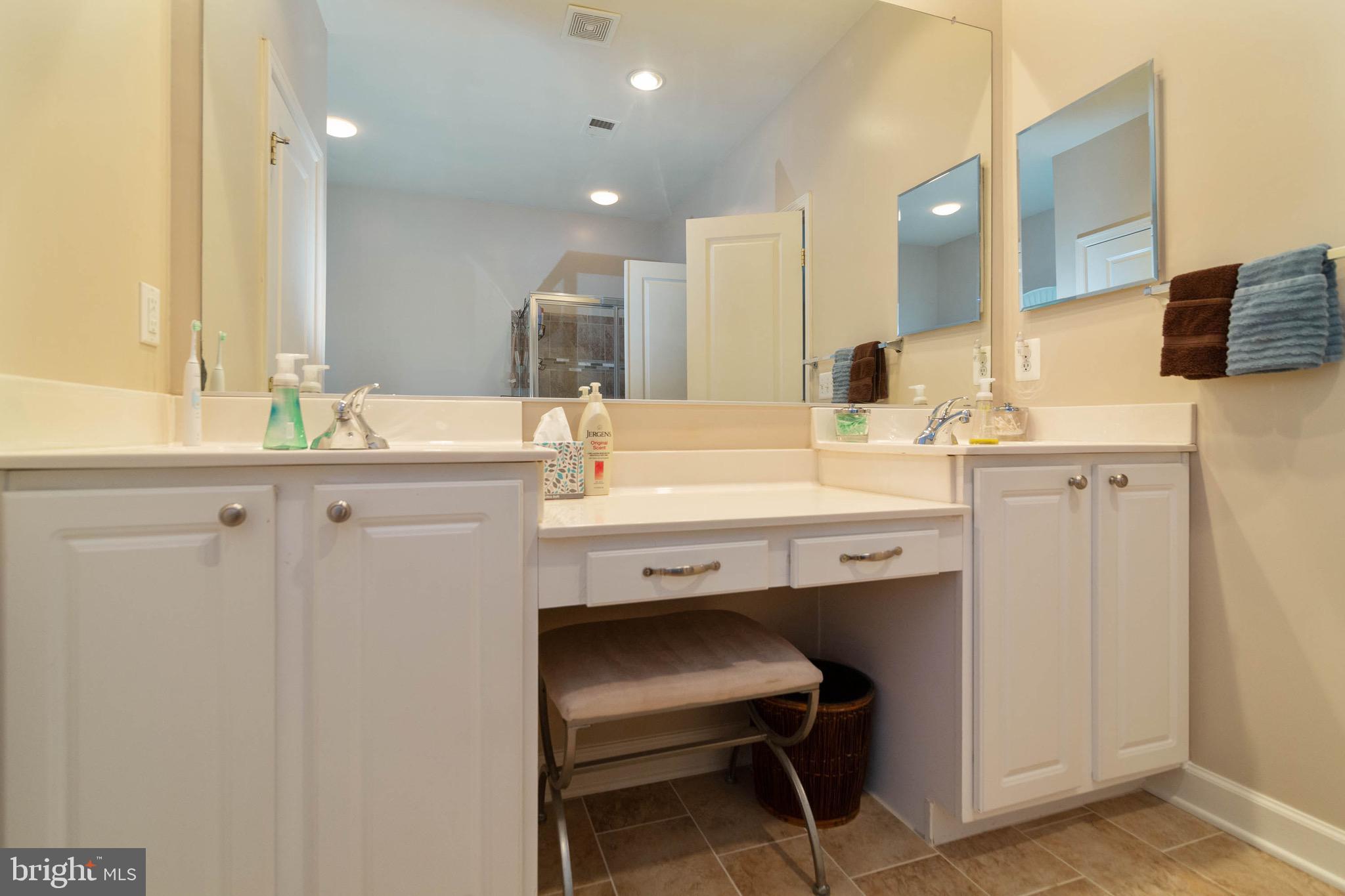 VICTORY LAKES - Residential