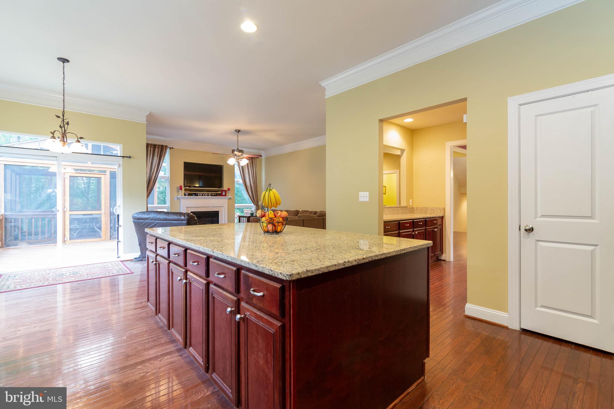 VICTORY LAKES - Residential