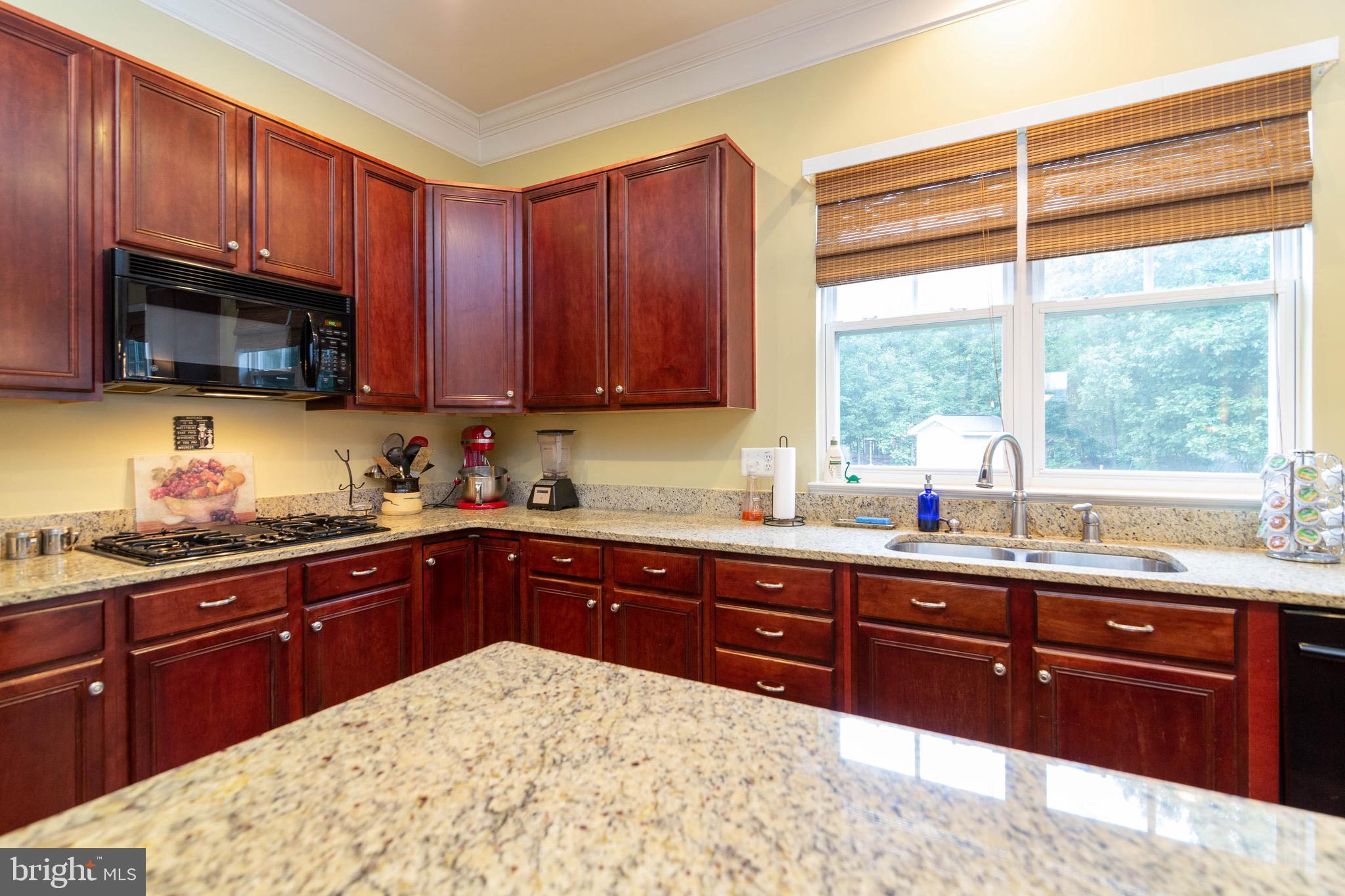 VICTORY LAKES - Residential