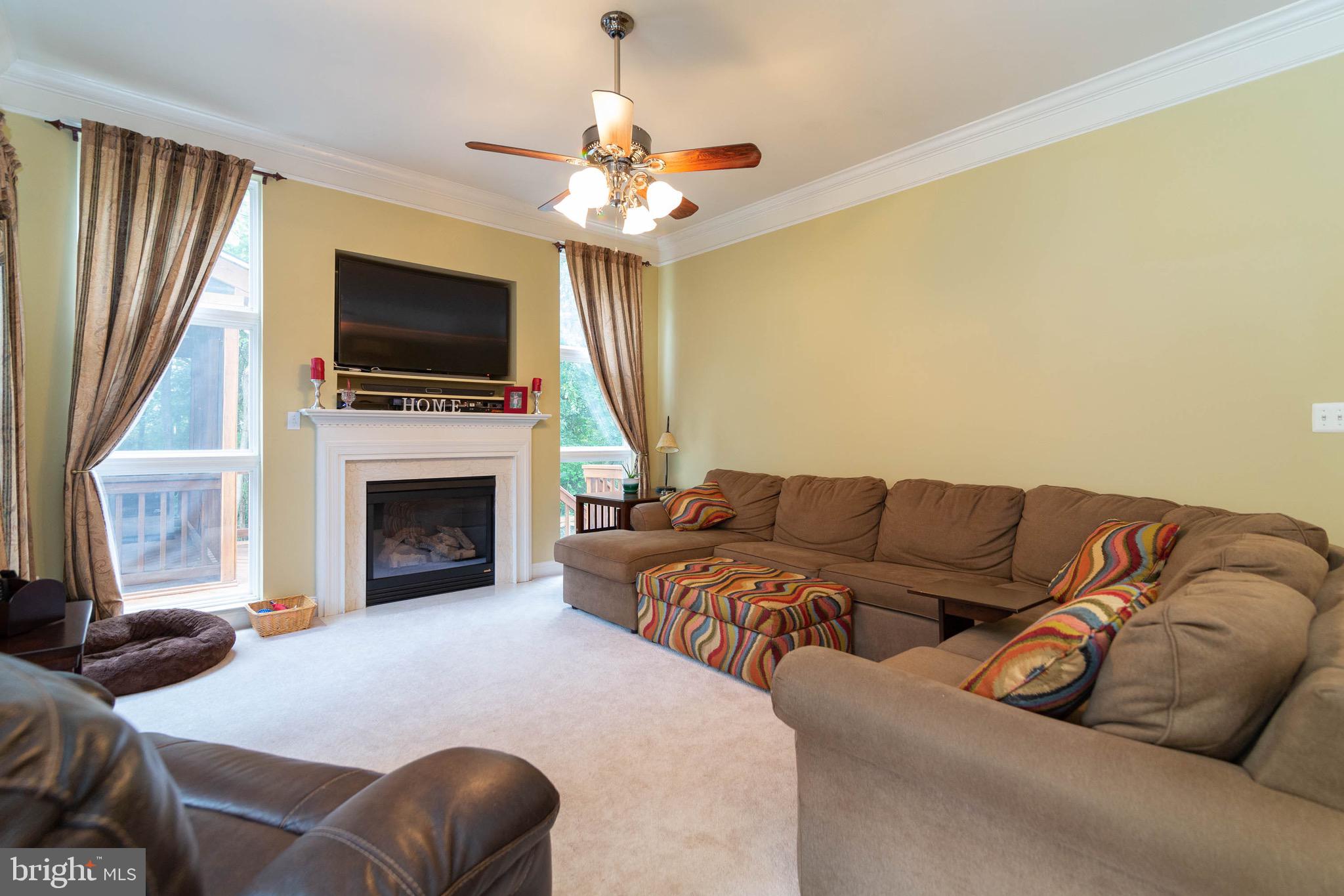 VICTORY LAKES - Residential