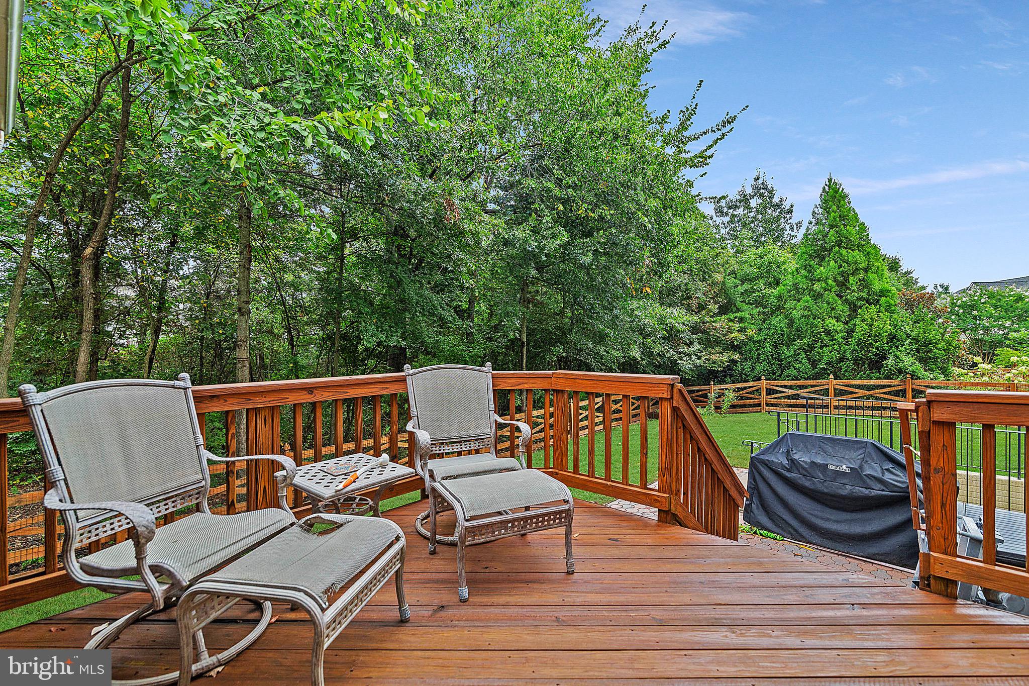 VICTORY LAKES - Residential