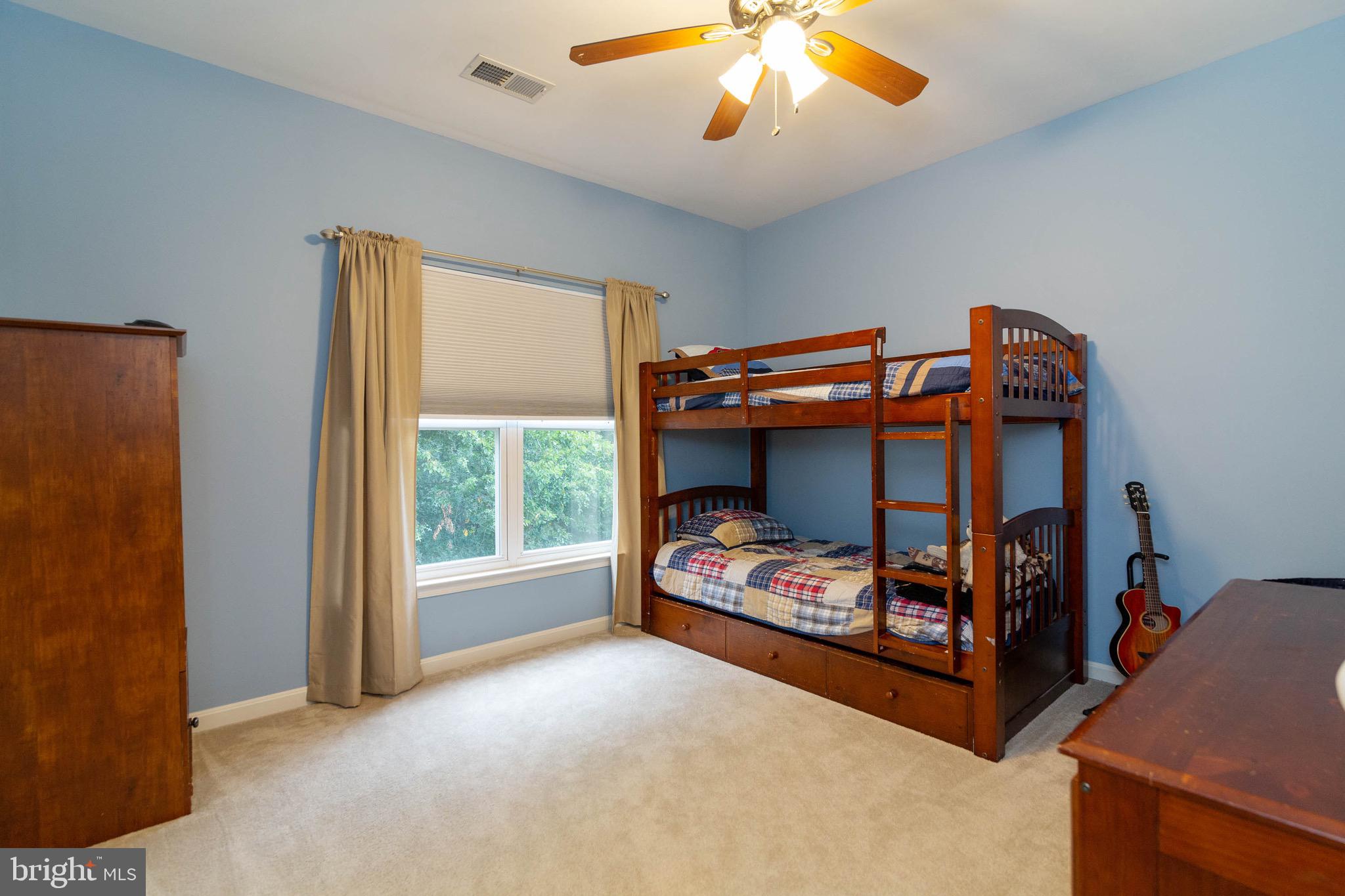 VICTORY LAKES - Residential