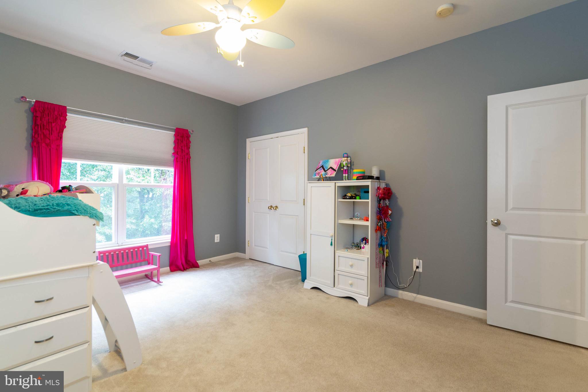 VICTORY LAKES - Residential