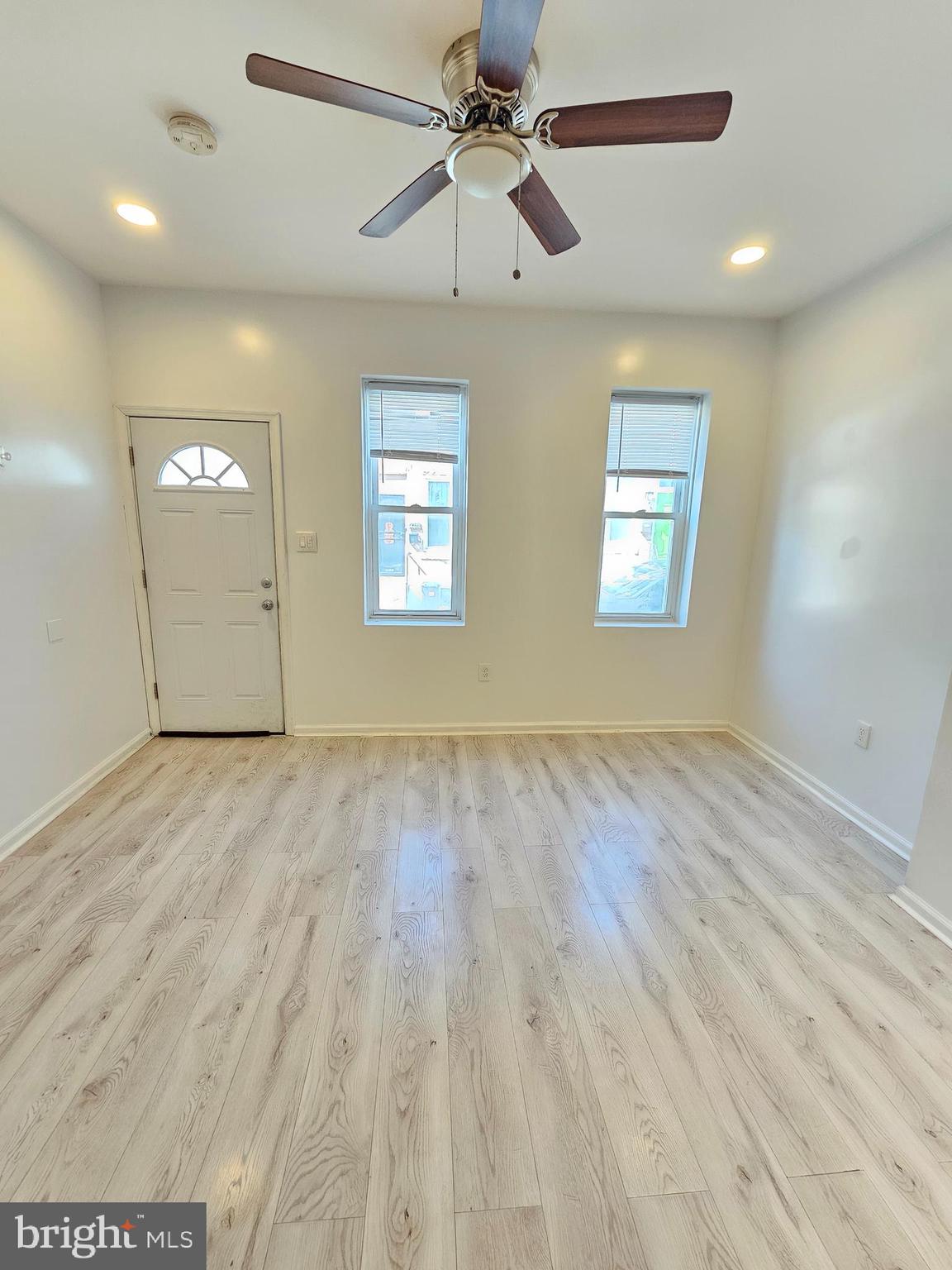 STRAWBERRY MANSION - Residential