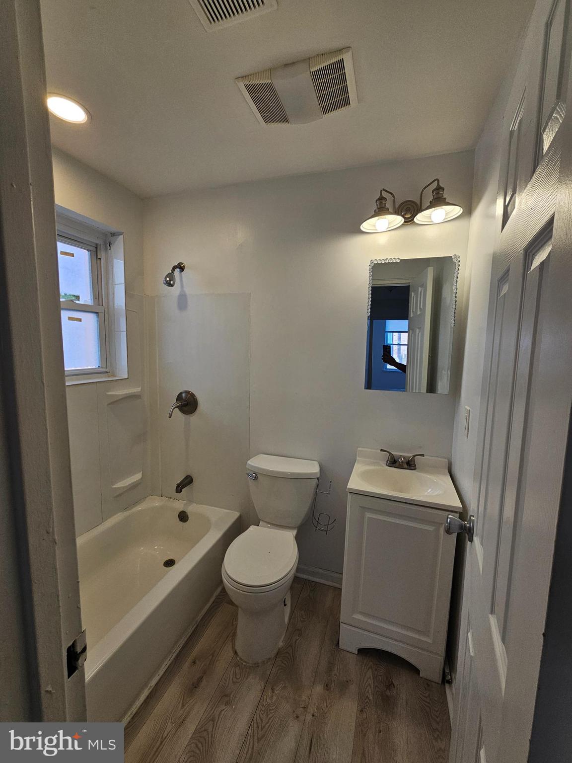 STRAWBERRY MANSION - Residential