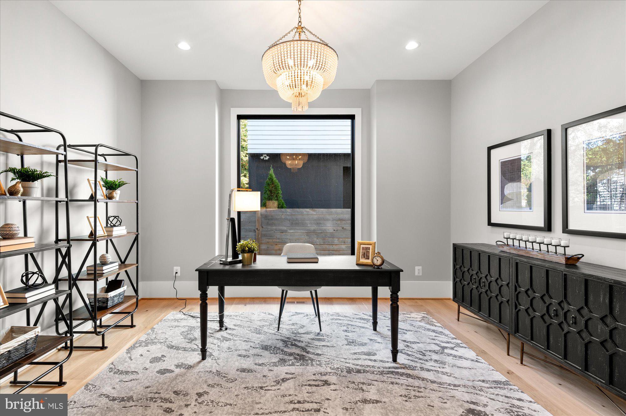 LYON PARK - Residential