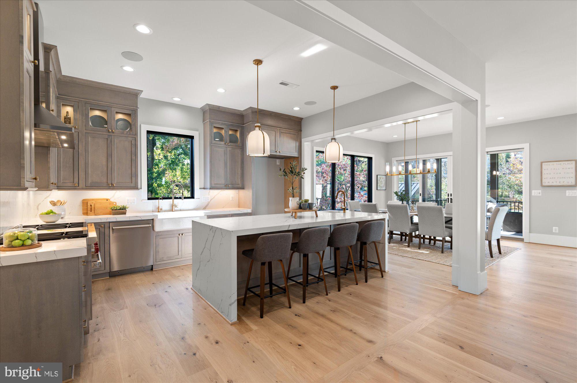 LYON PARK - Residential