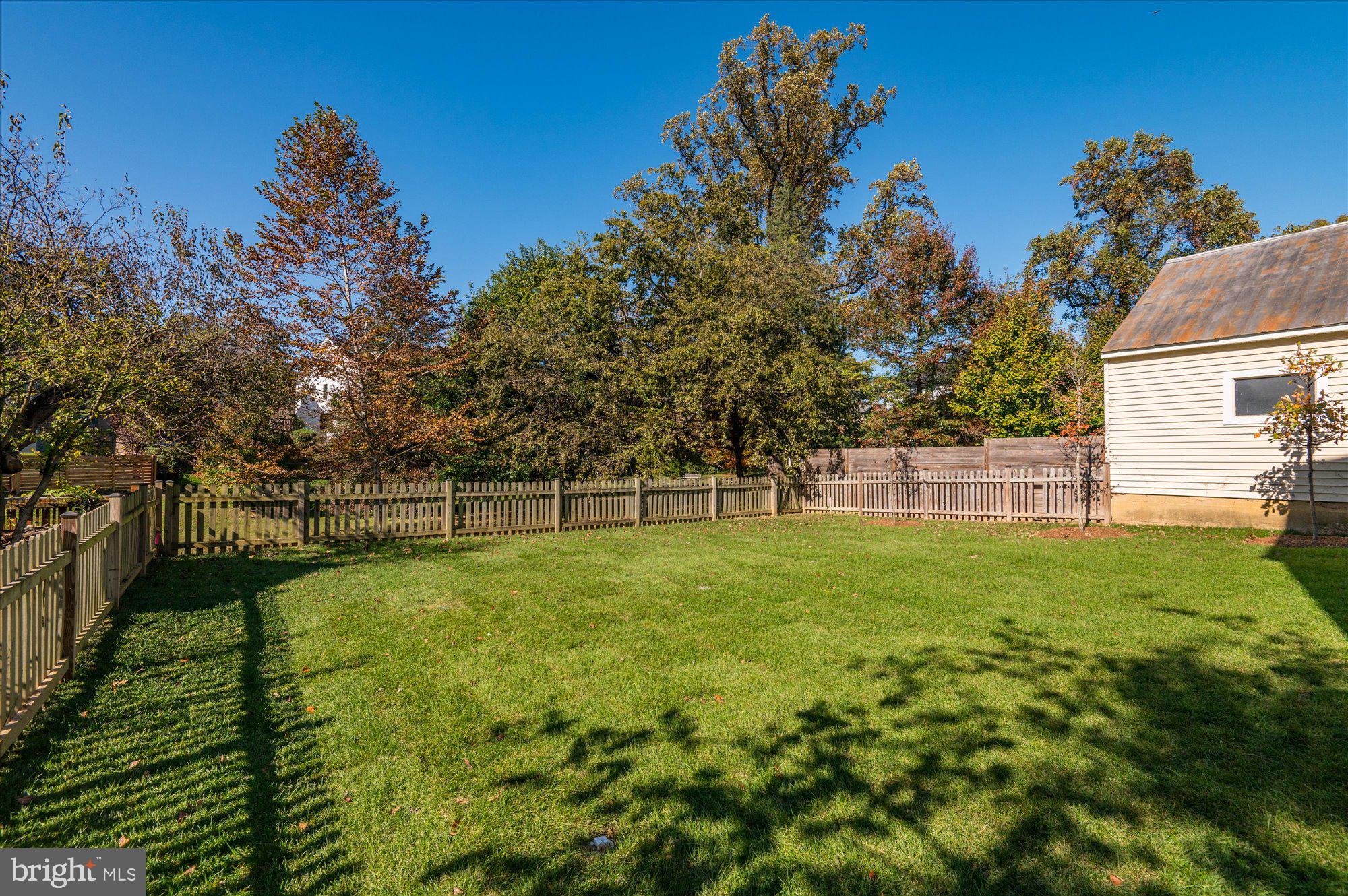 LYON PARK - Residential