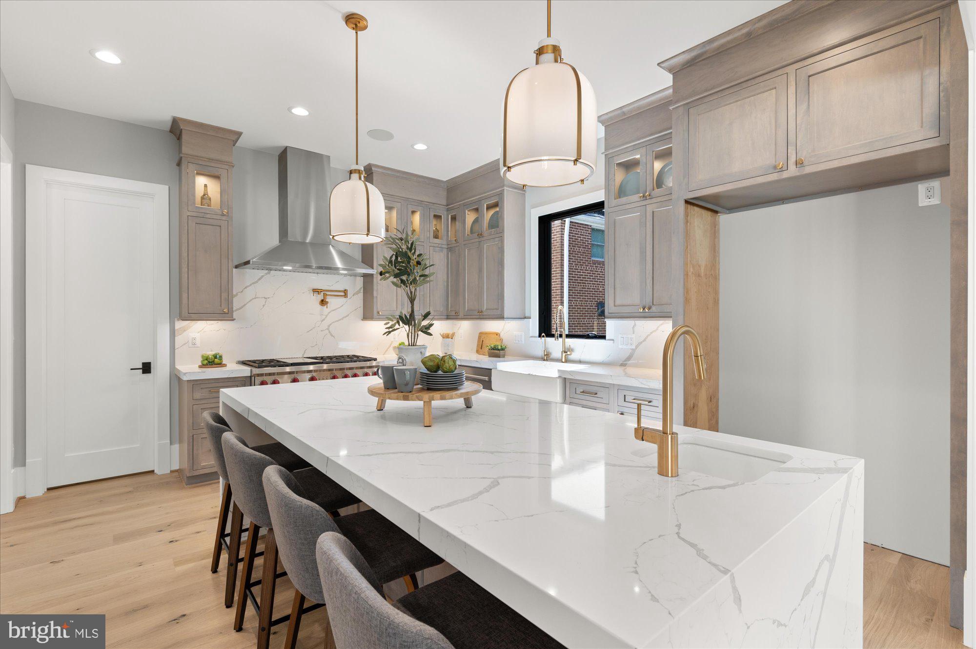 LYON PARK - Residential