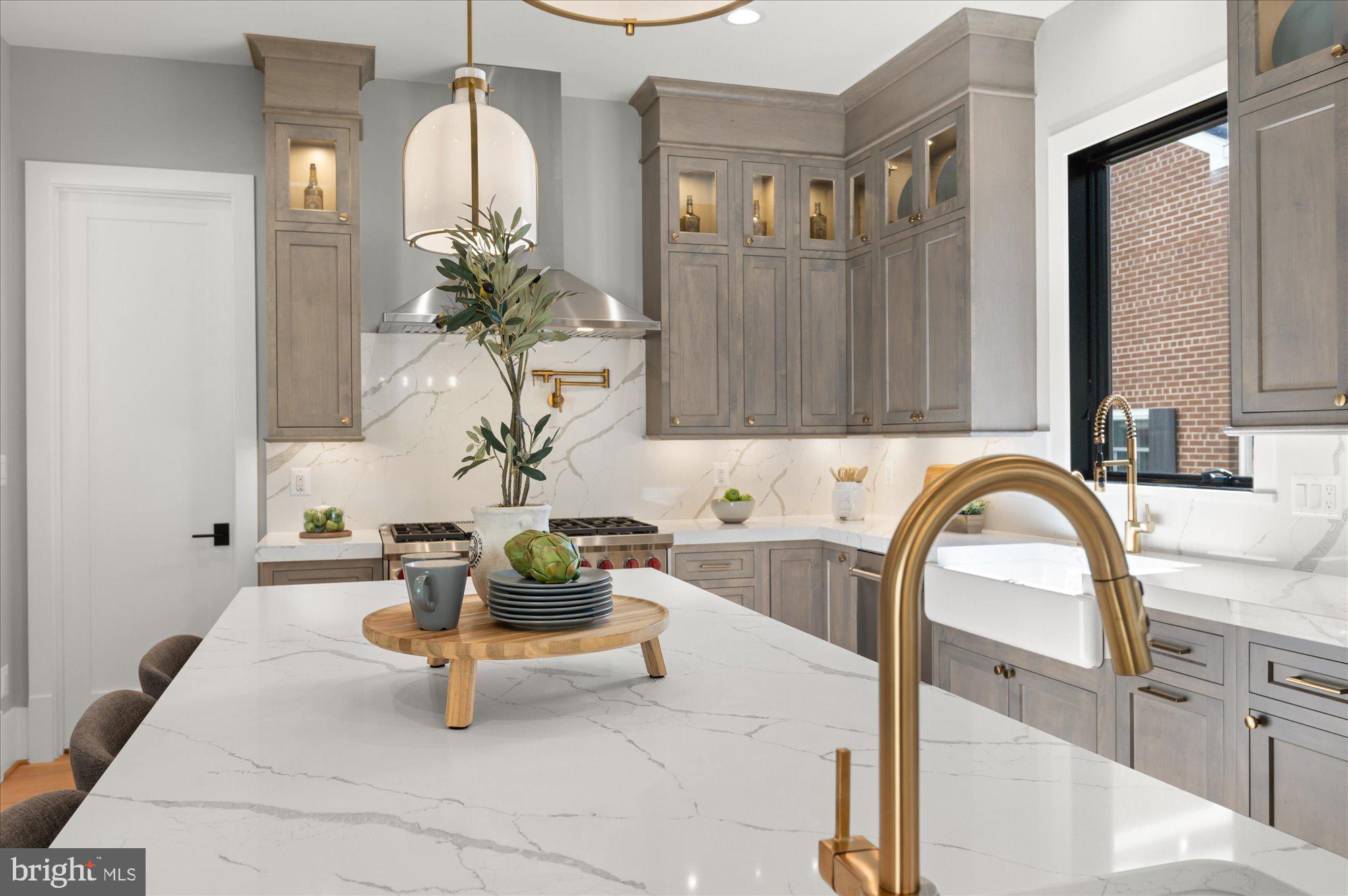 LYON PARK - Residential