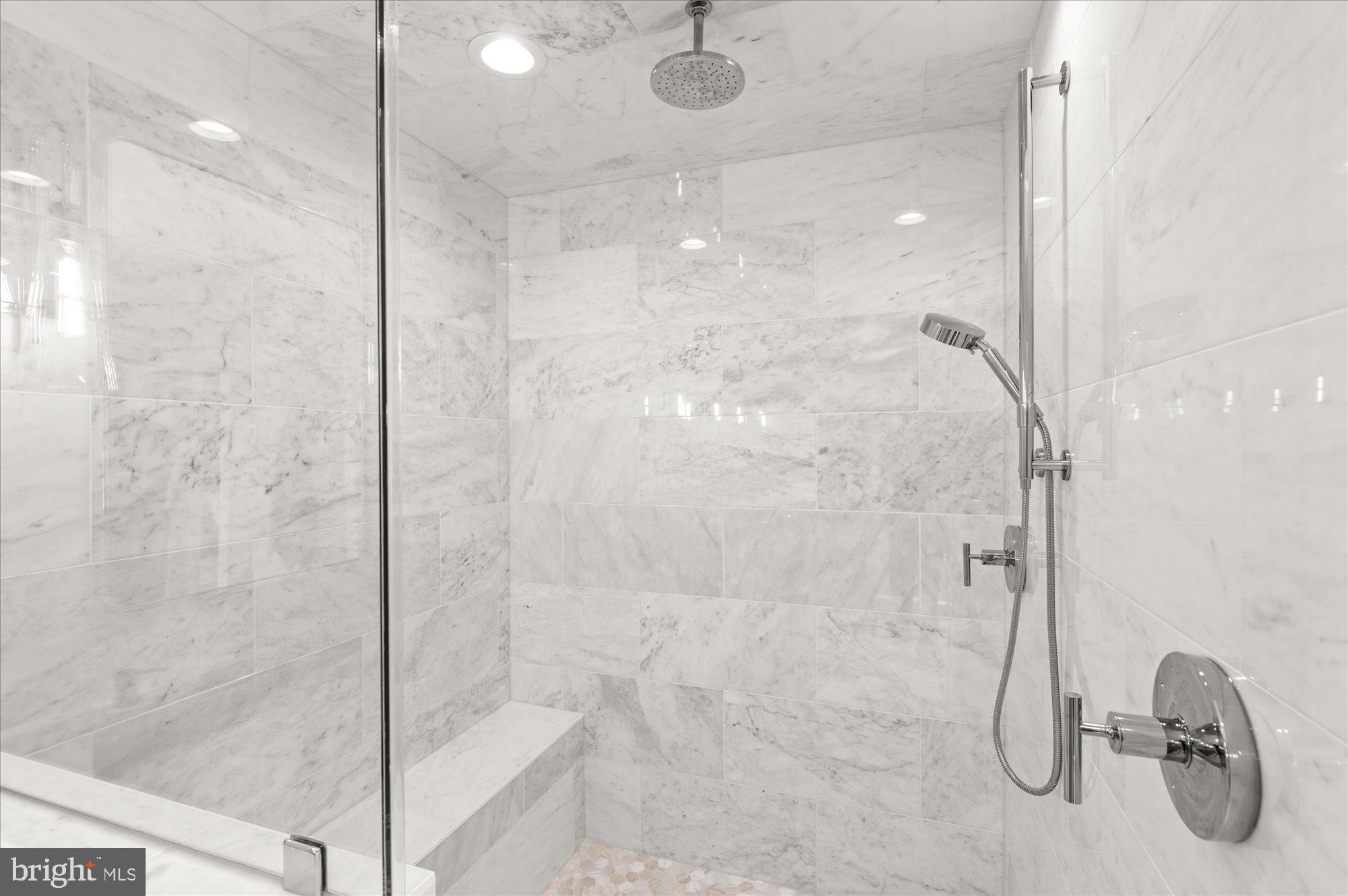 LYON PARK - Residential