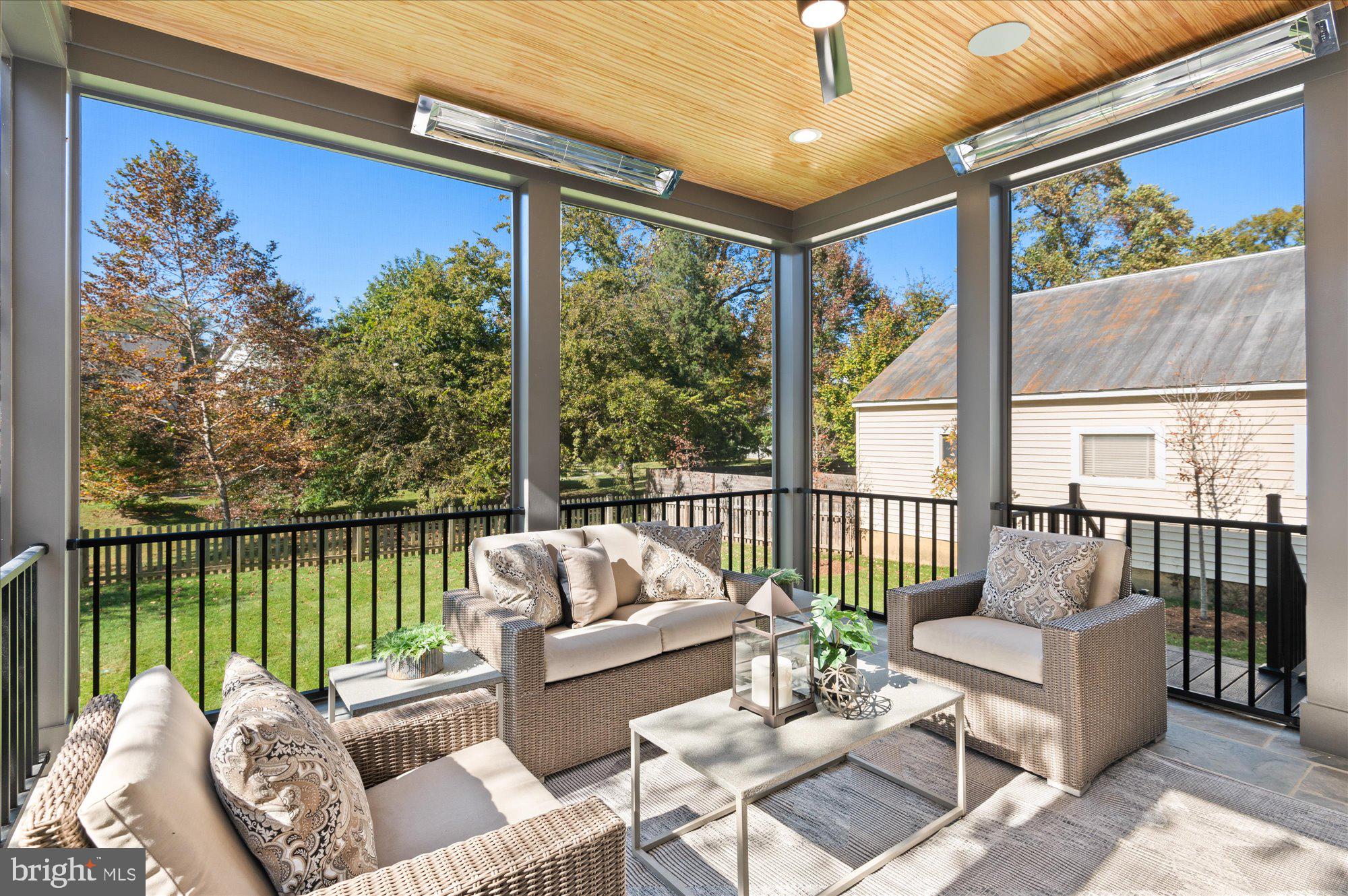 LYON PARK - Residential