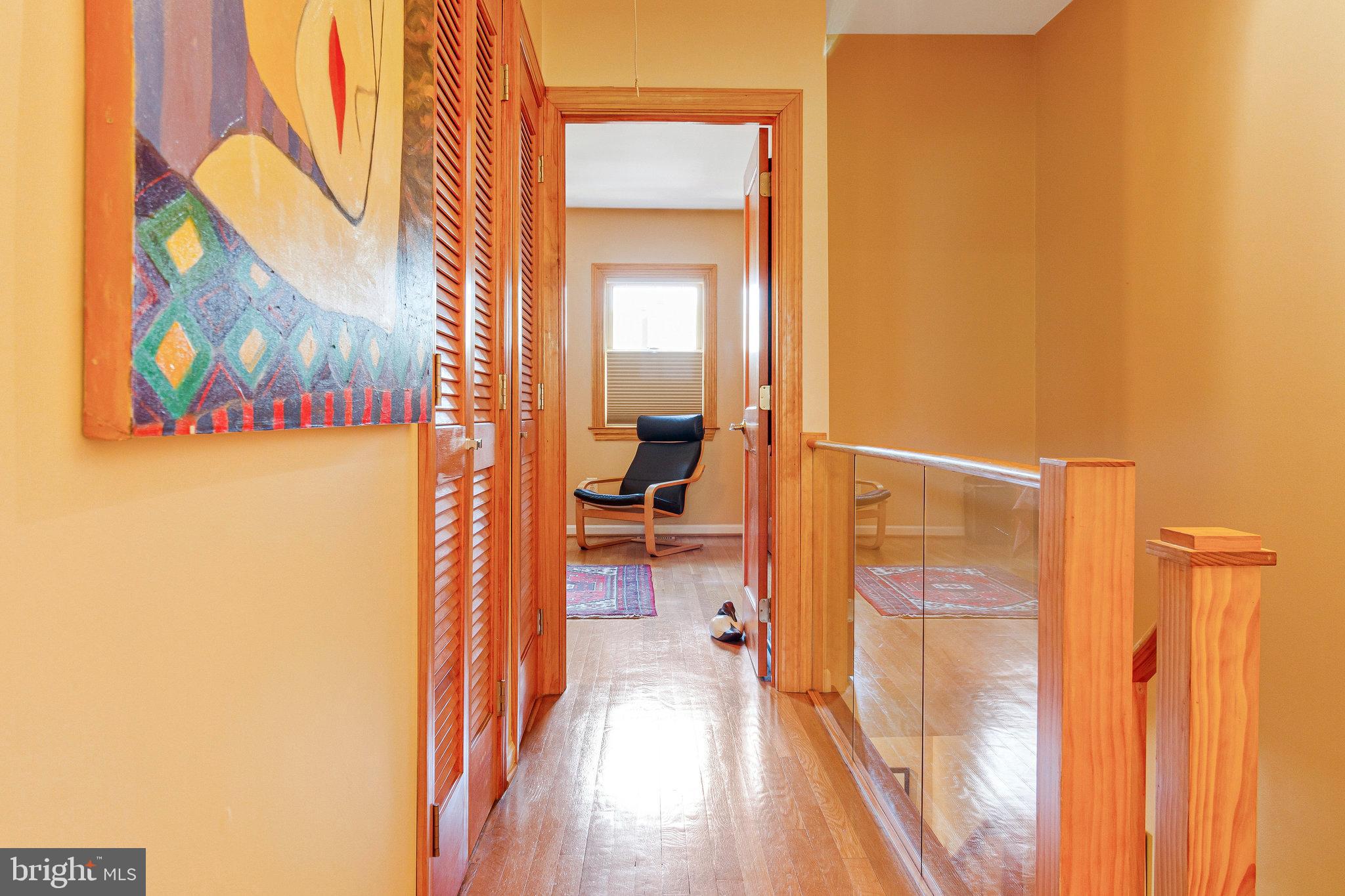 ADAMS COURT - Residential