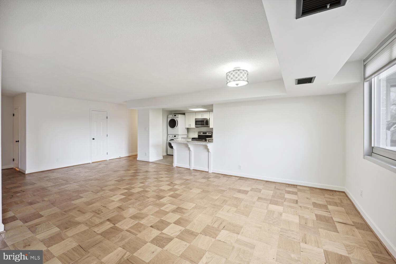 FRIENDSHIP HEIGHTS - Residential