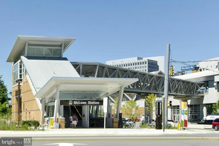 THE WESTERLIES - Residential Lease