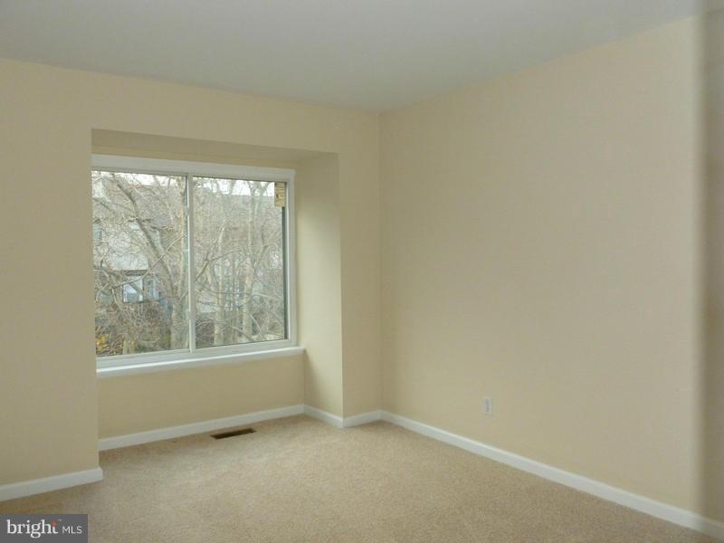 THE WESTERLIES - Residential Lease