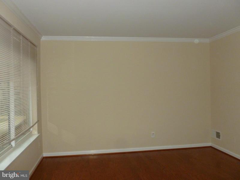 THE WESTERLIES - Residential Lease