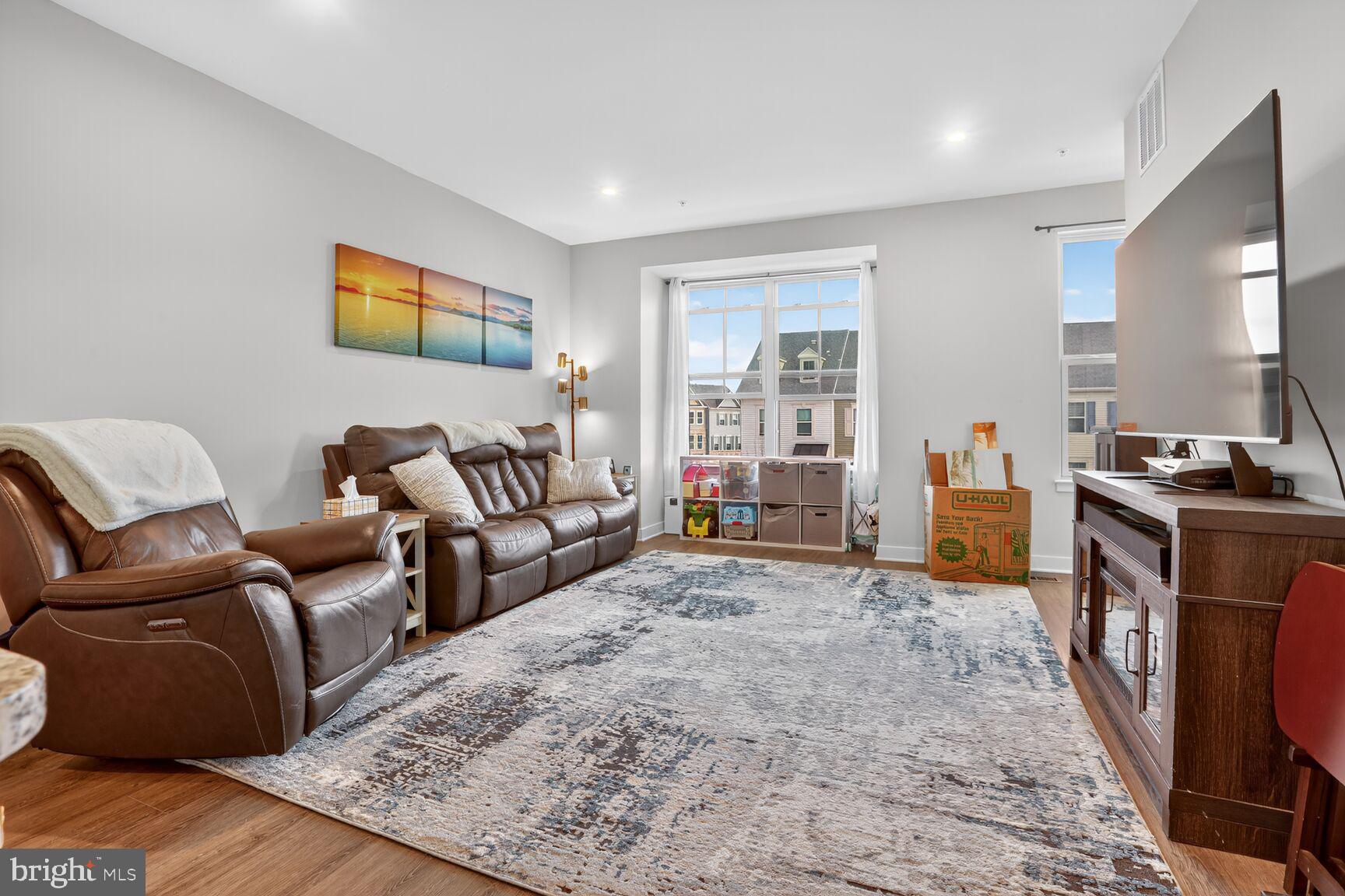 CEDAR HILL - Residential