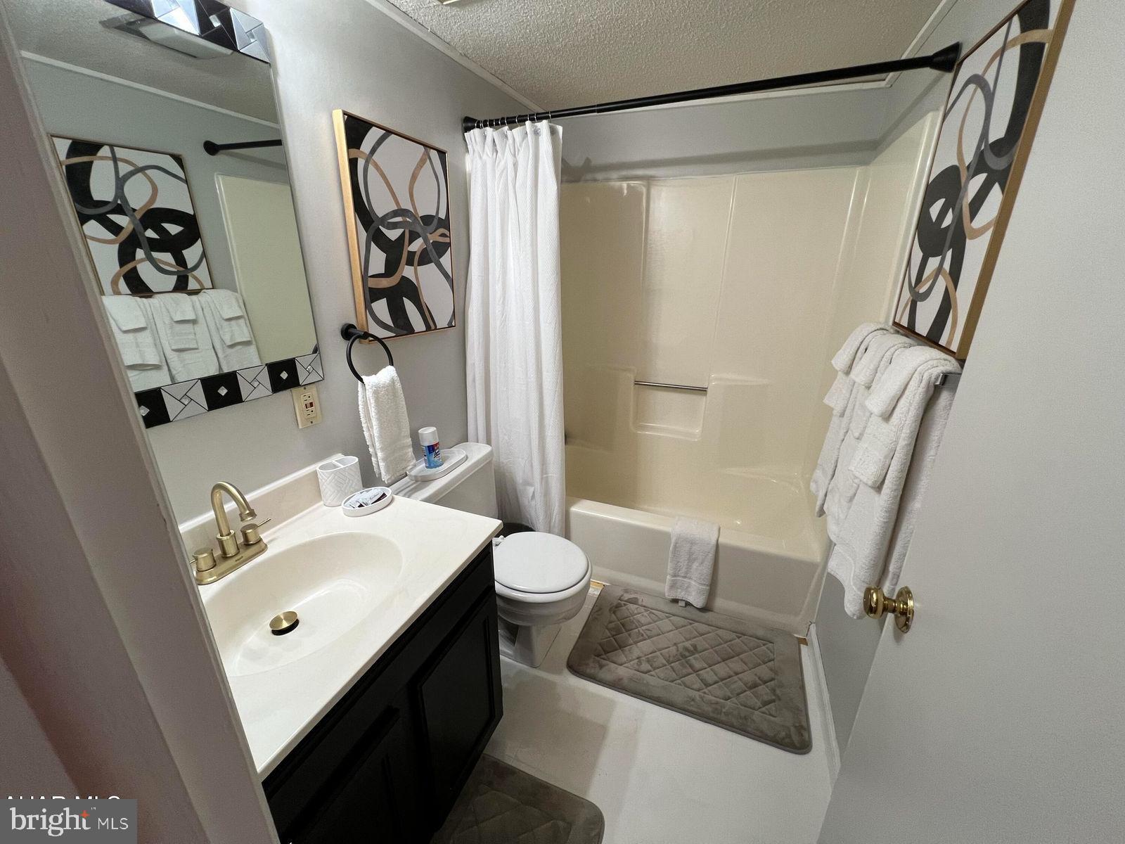 BLUE KNOB ALL SEASONS RESORT - Residential