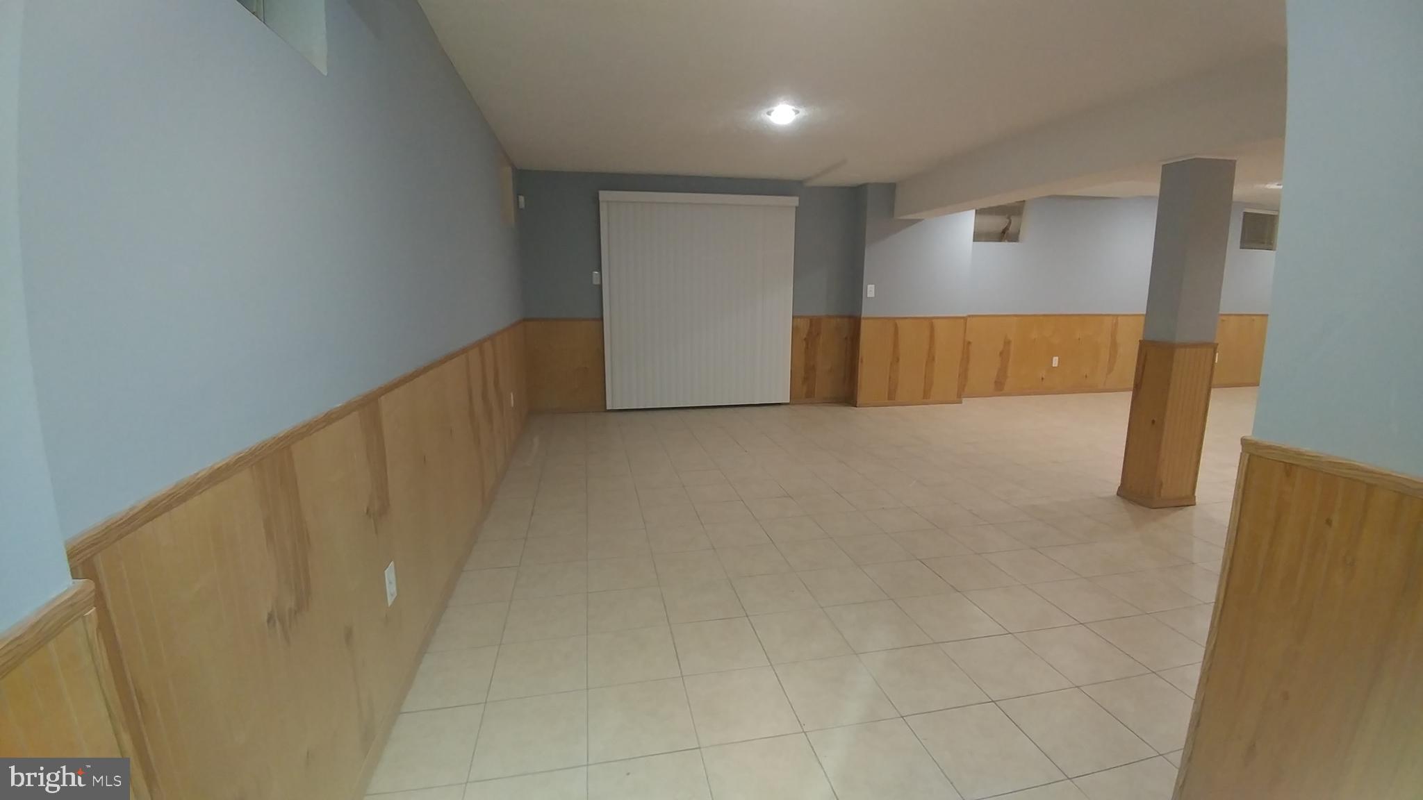 STRATHMORE AT BEL PRE - Residential Lease