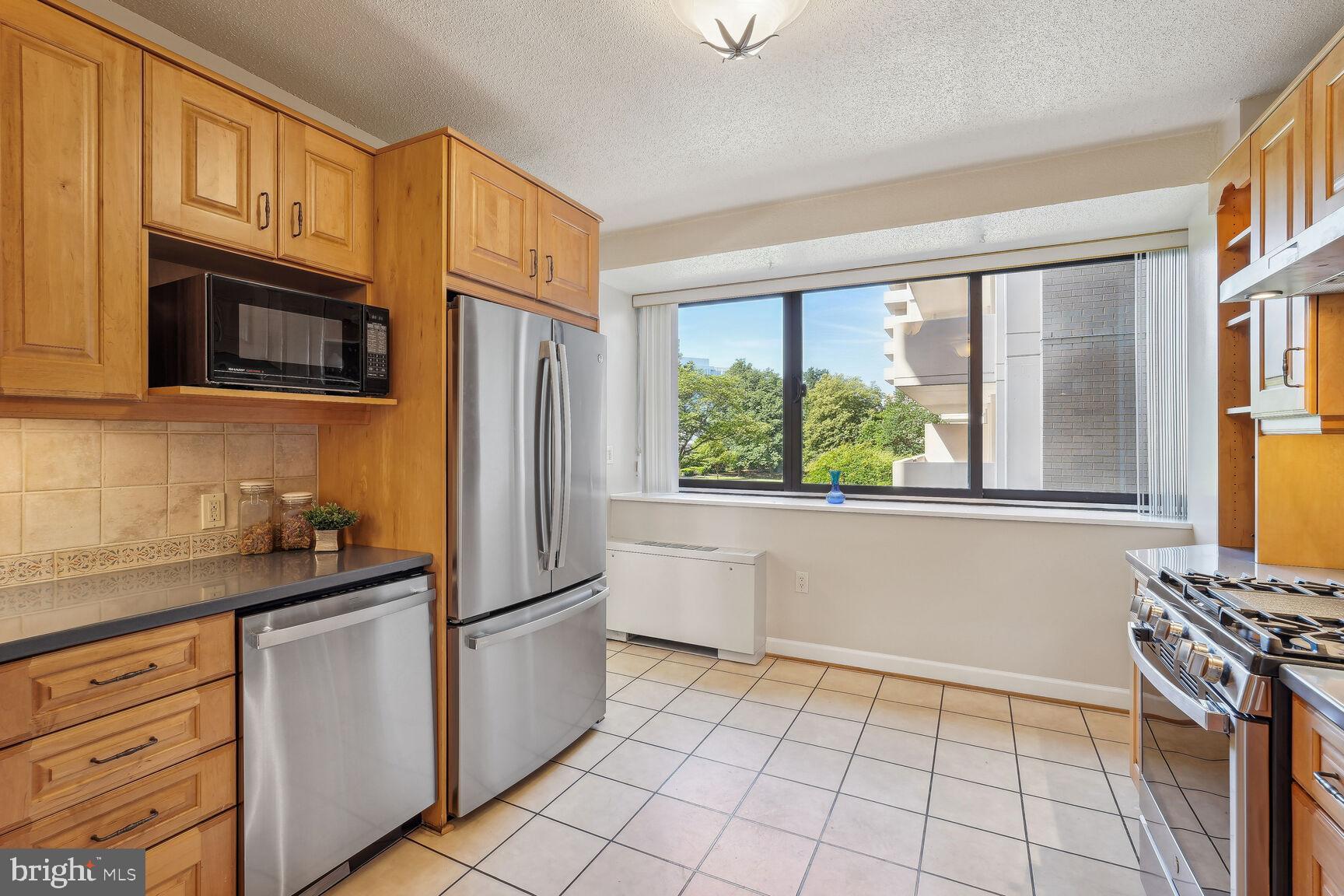 HYDE PARK - Residential