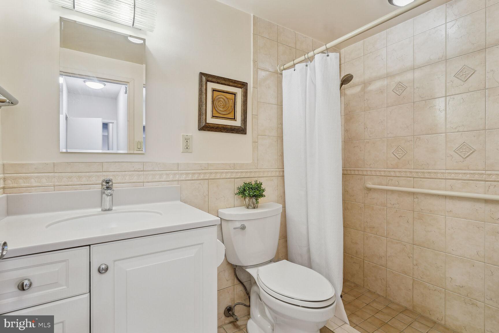 HYDE PARK - Residential