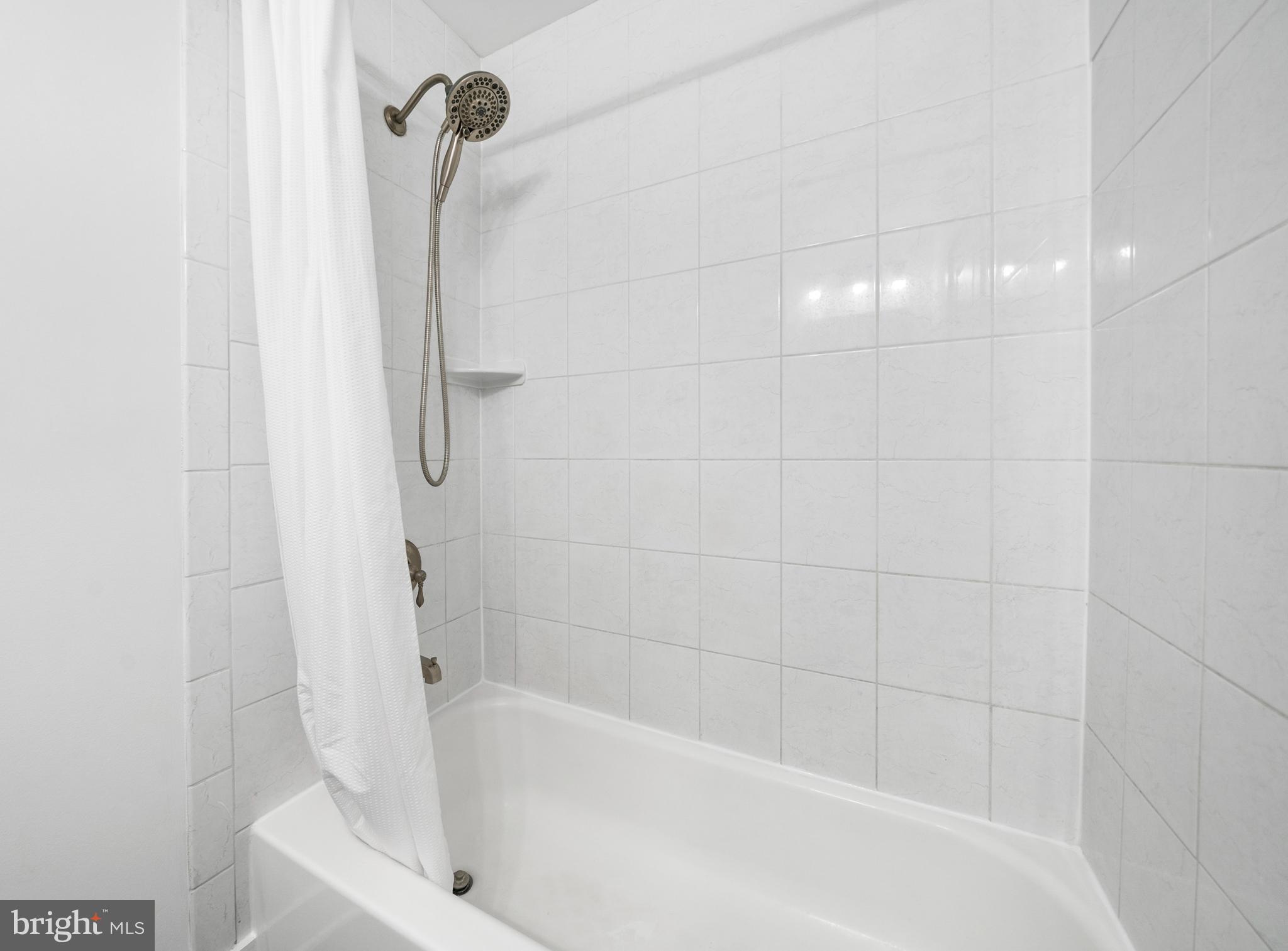 NORTH CHESAPEAKE BEACH - Residential