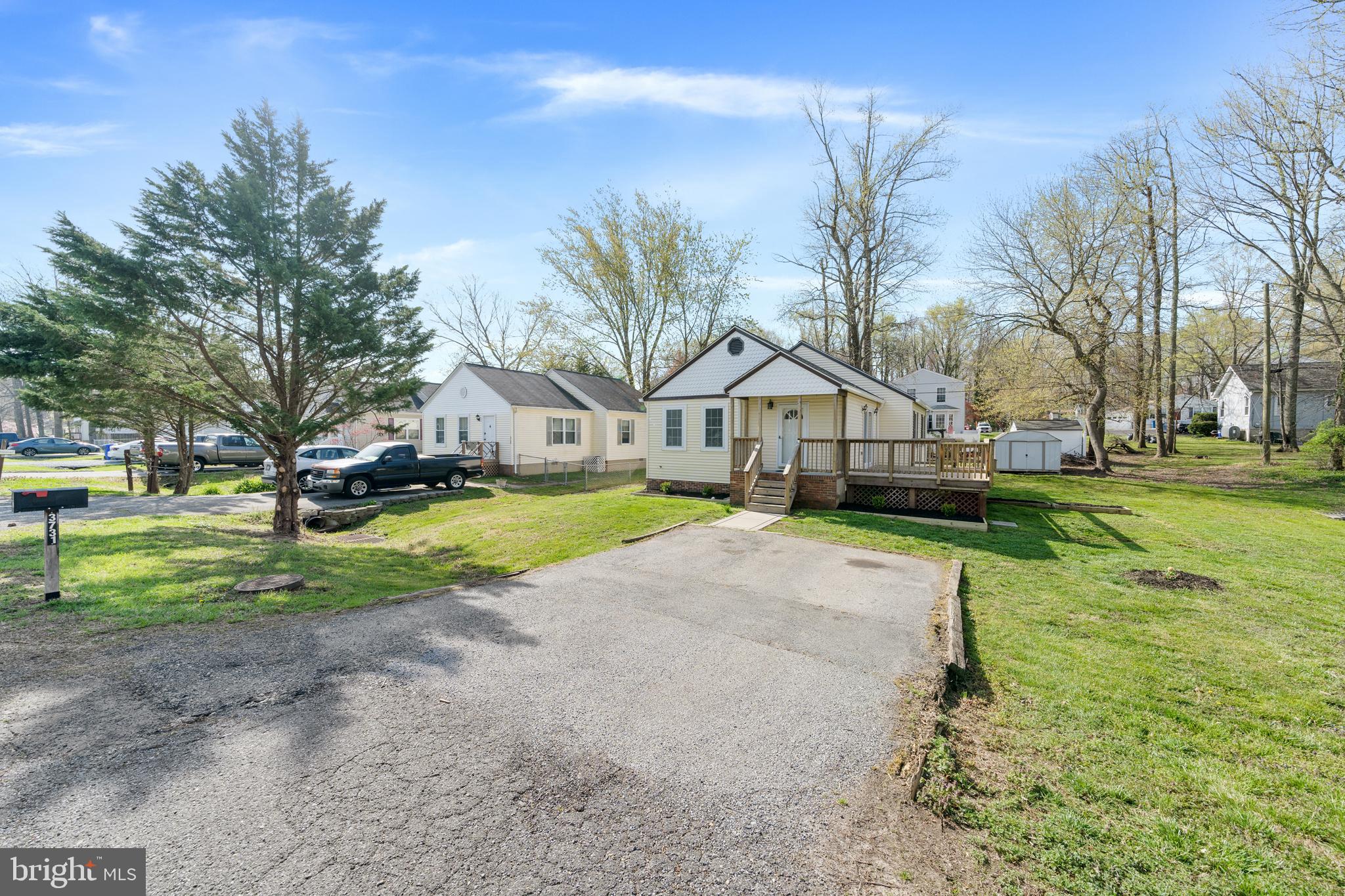 NORTH CHESAPEAKE BEACH - Residential