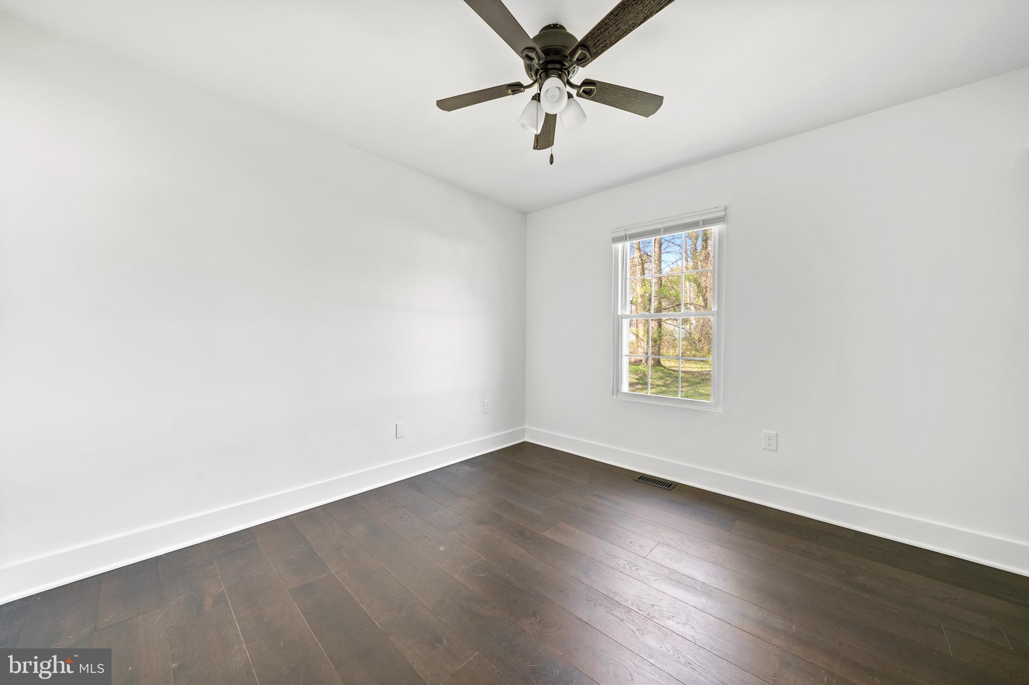 NORTH CHESAPEAKE BEACH - Residential