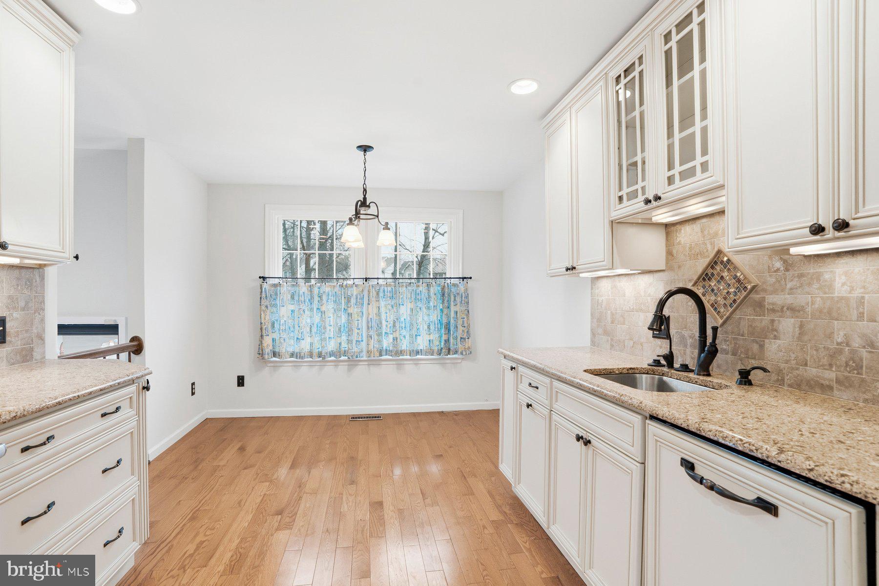 VILLAGE OF OWEN BROWN - Residential