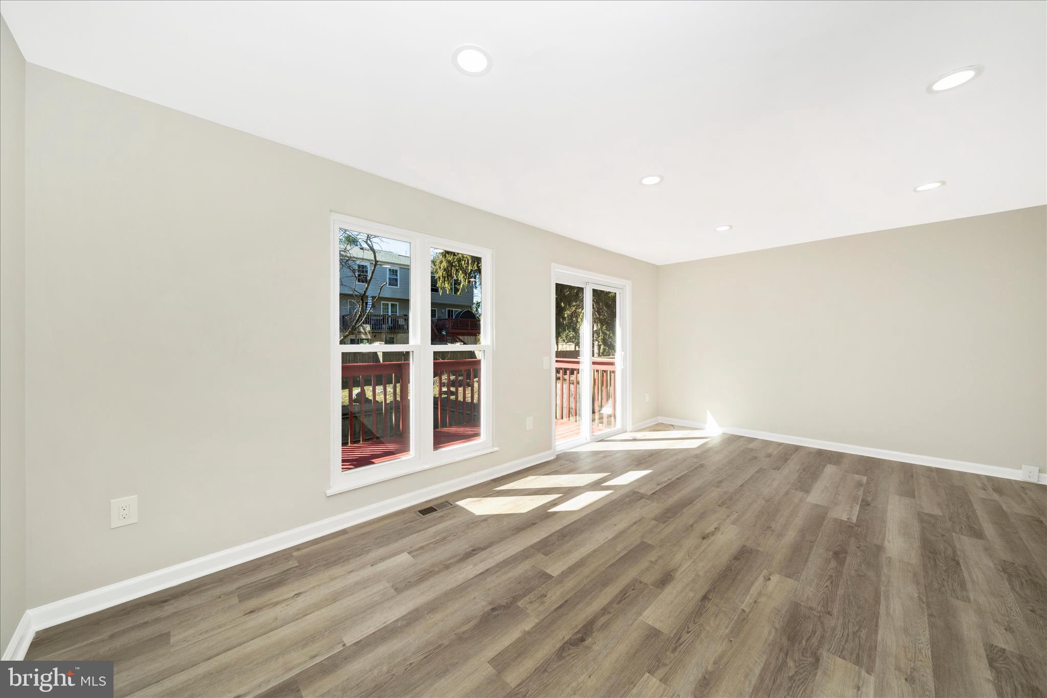 CARROLL PARK MANOR - Residential