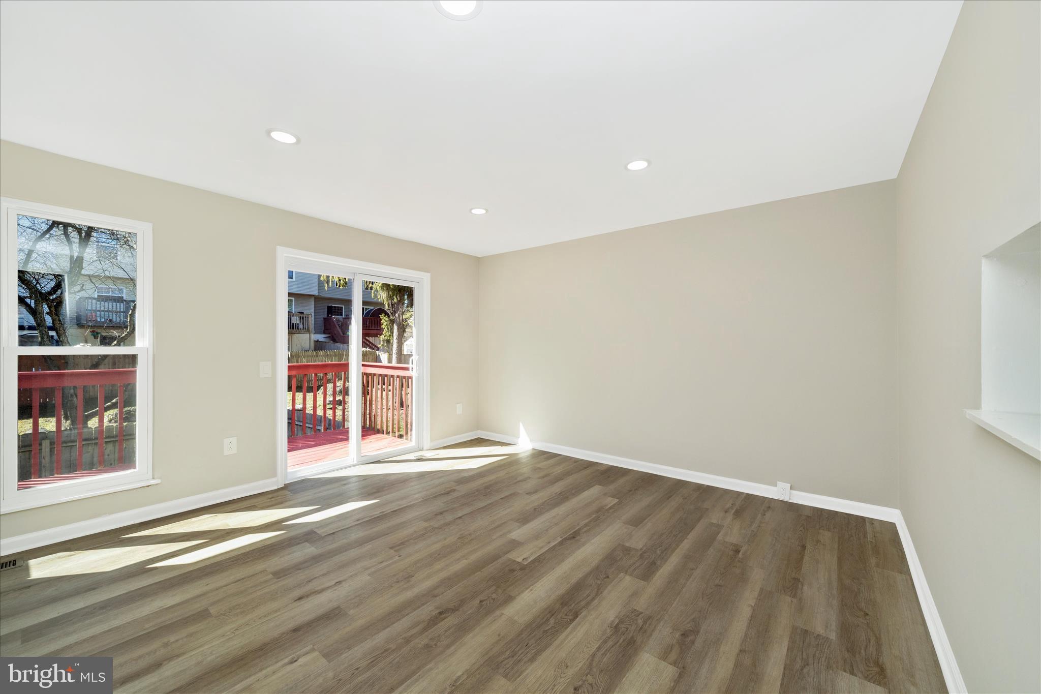 CARROLL PARK MANOR - Residential