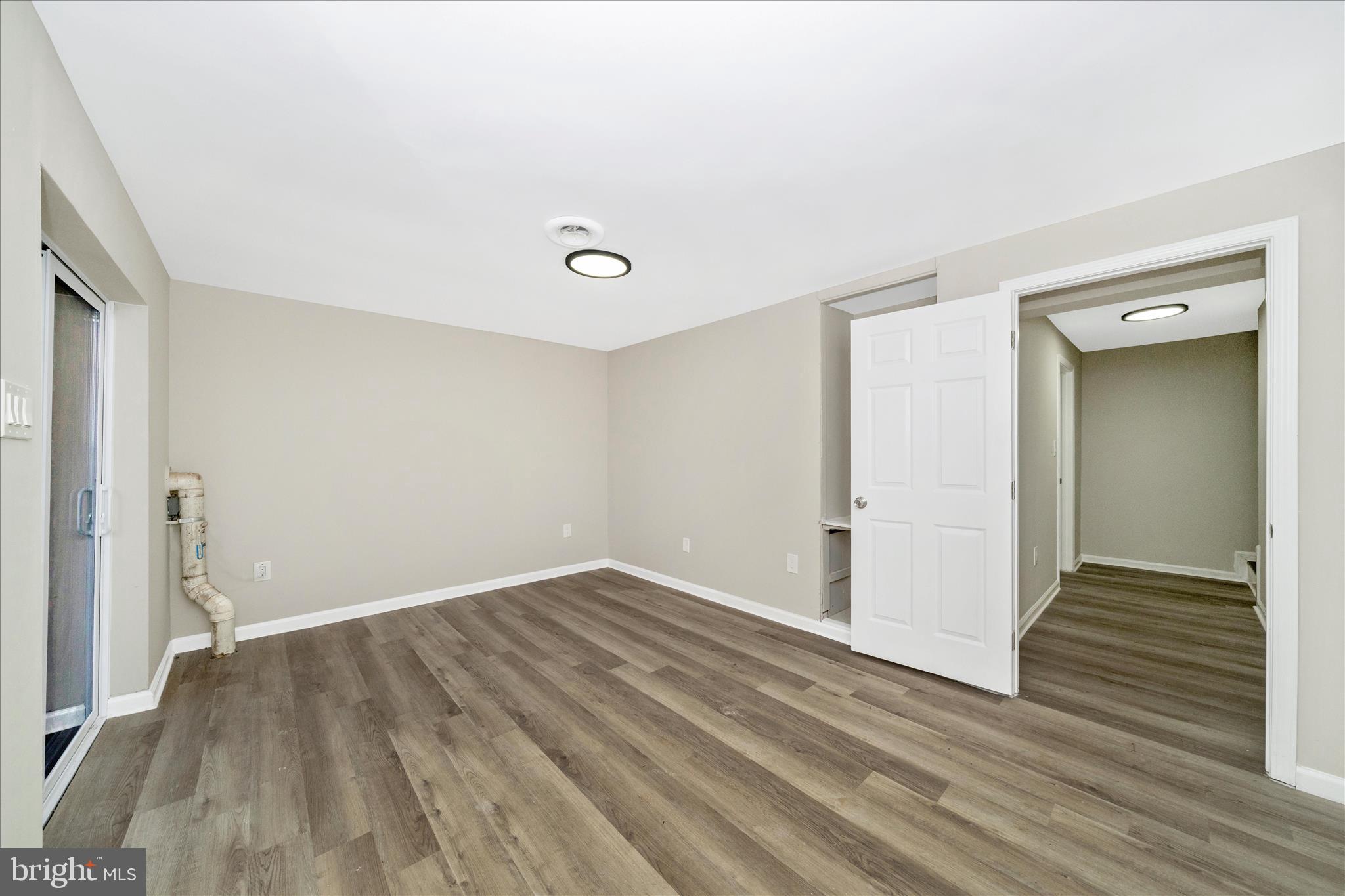 CARROLL PARK MANOR - Residential